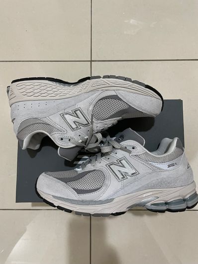 New Balance 2002R "Gray"