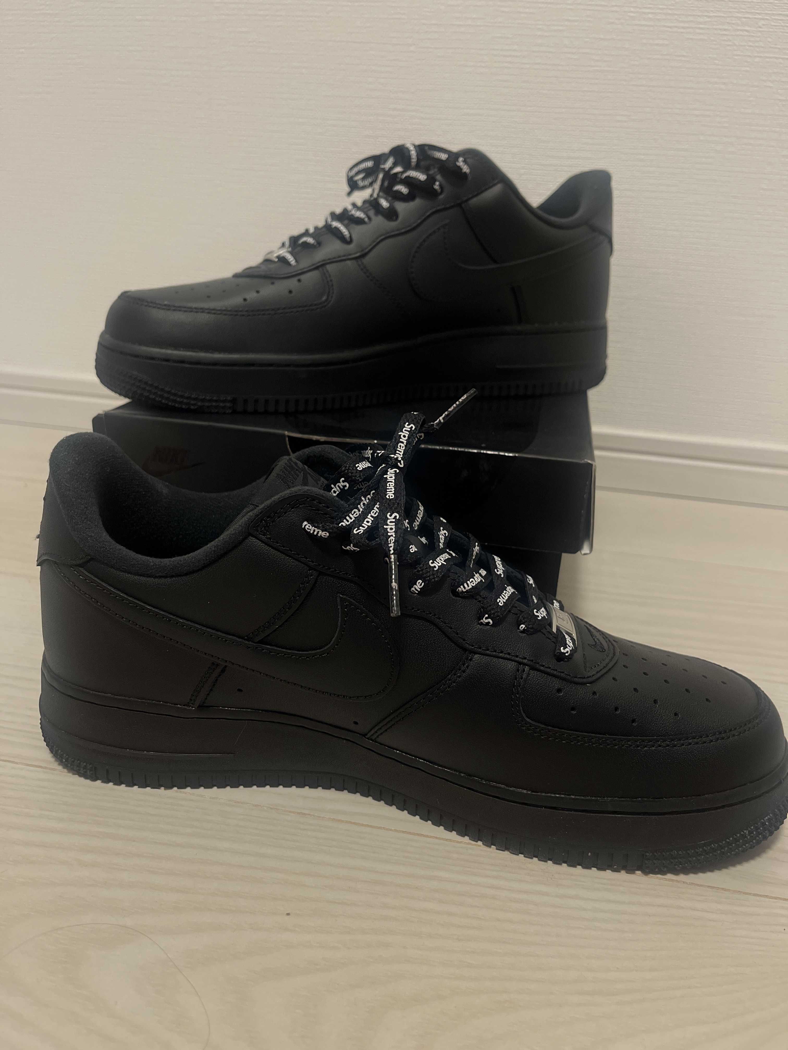 Supreme × Nike Air Force 1 Low "Black"