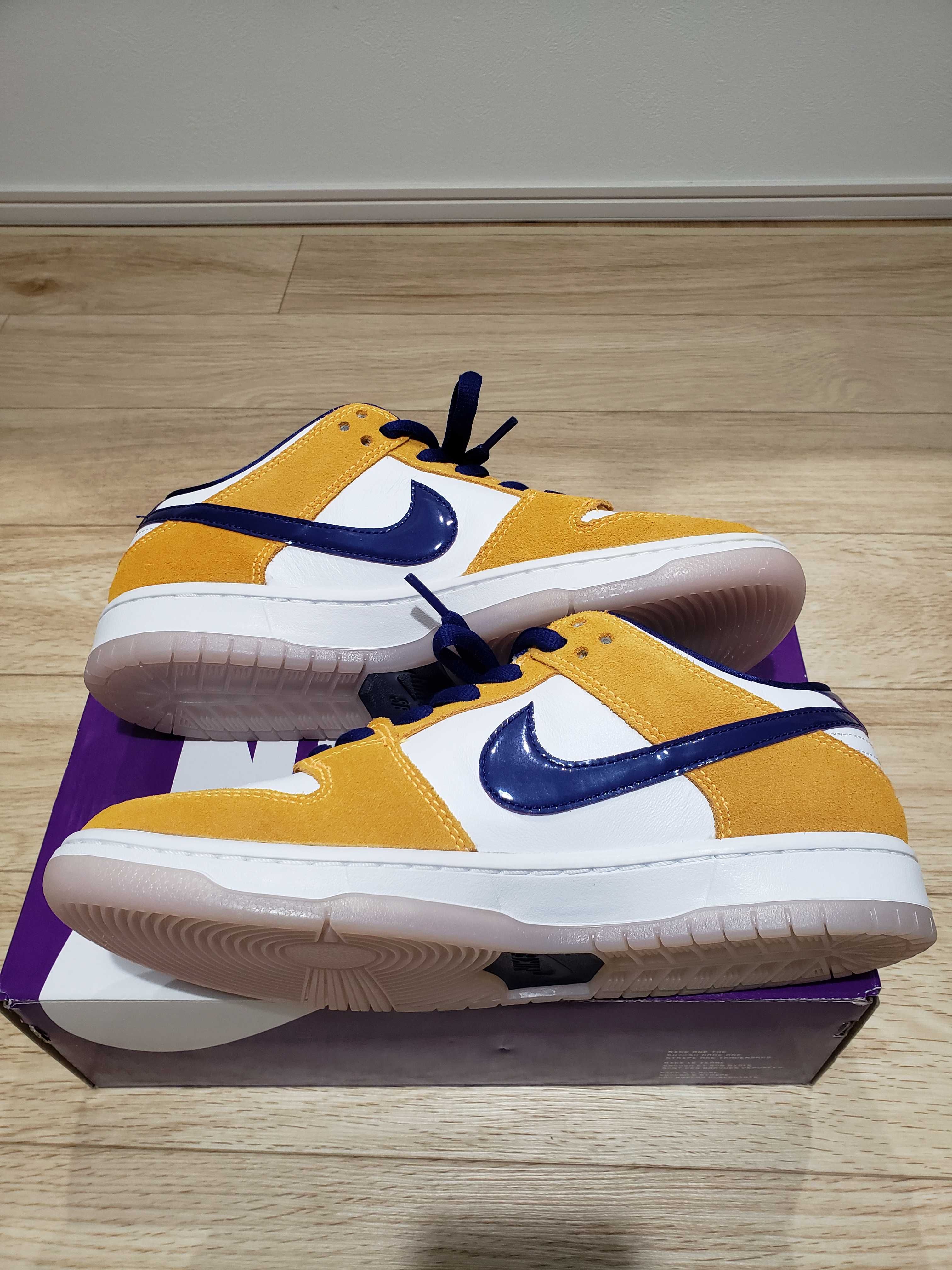 Nike SB Dunk Low "Laser Orange"