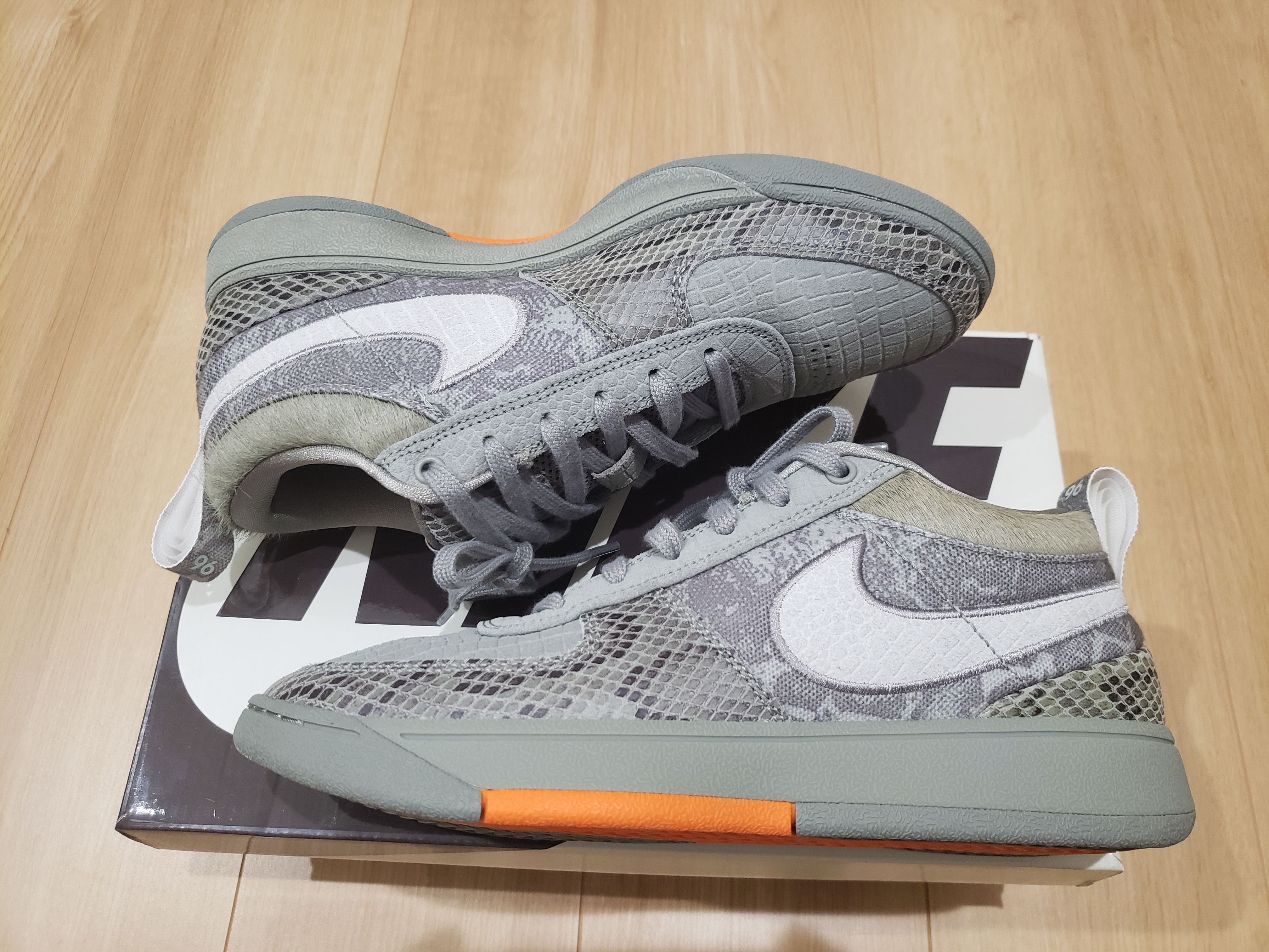 Nike Book 1 PRM "Hike" (HF6235-002/HF6236-002)