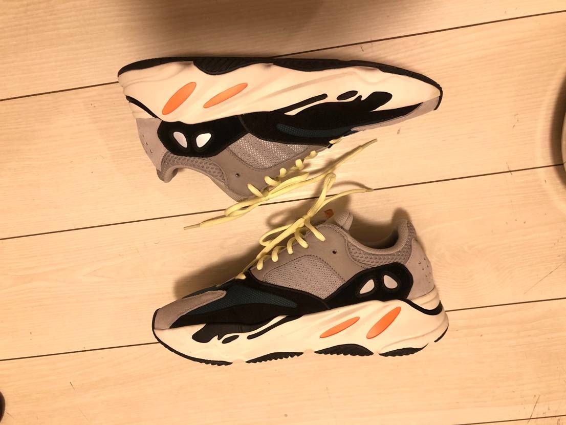 adidas YEEZY Boost 700 "Wave Runner"