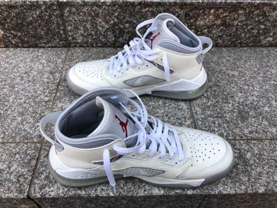 SNS×NIKE JORDAN MARS 270