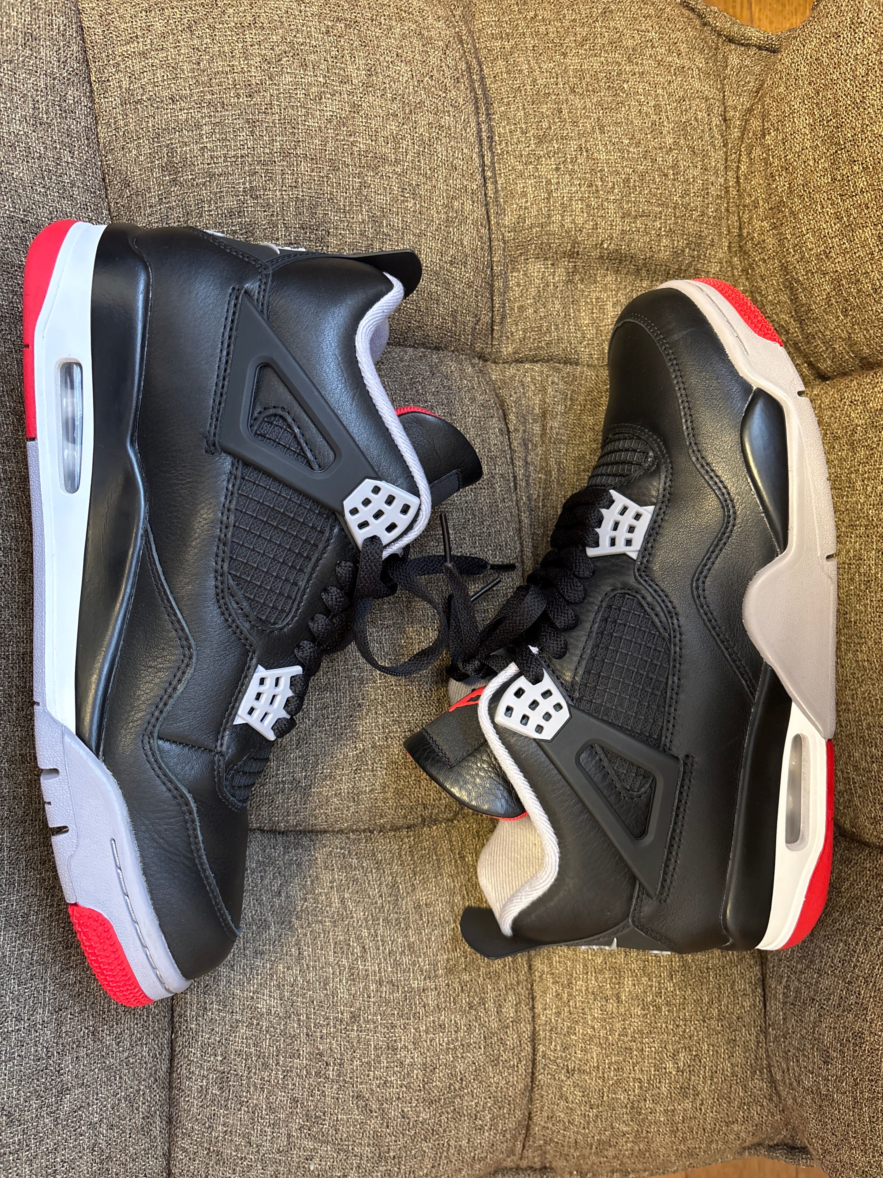 Nike Air Jordan 4 Retro "Bred Reimagined"