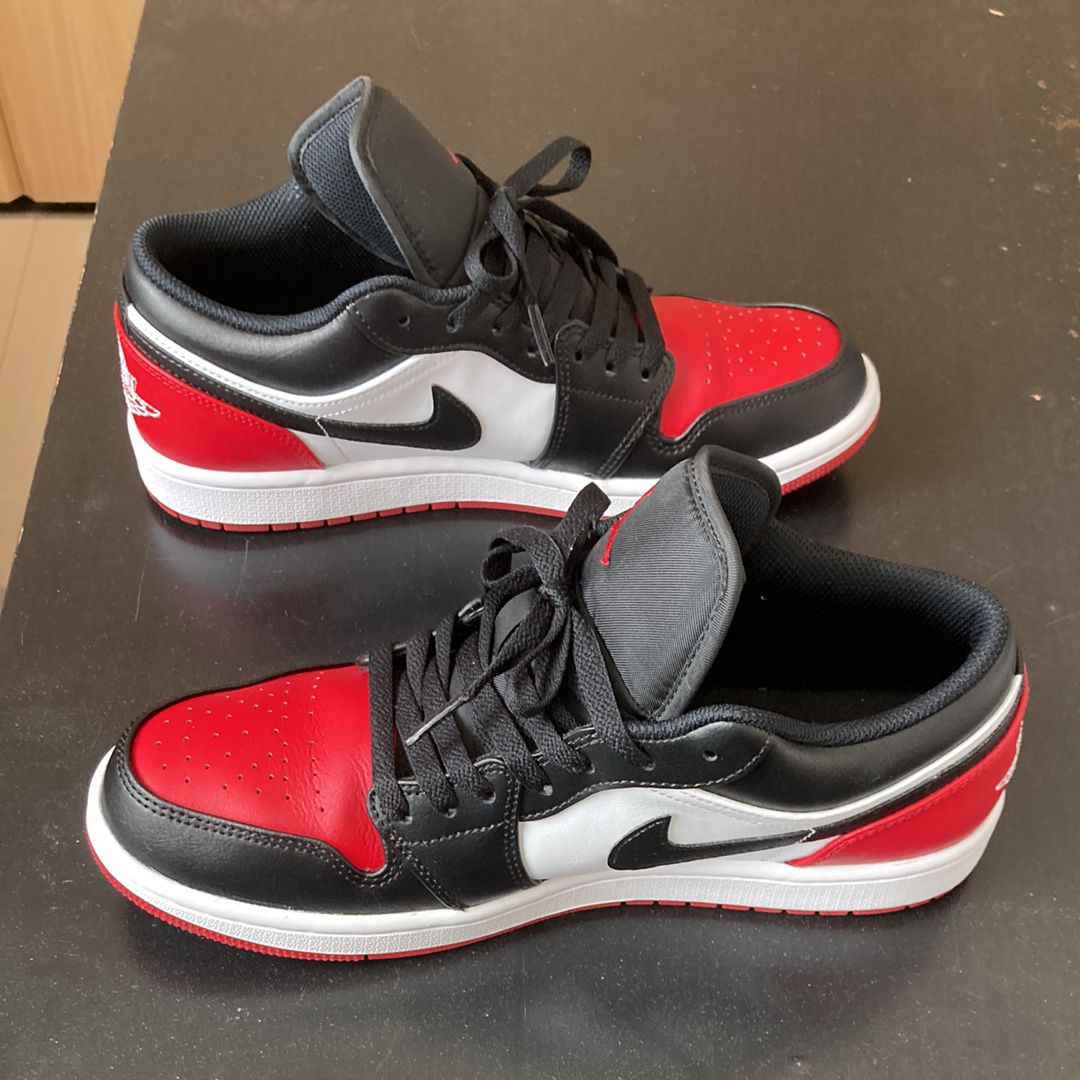 Nike Air Jordan 1 Low "Bred Toe"