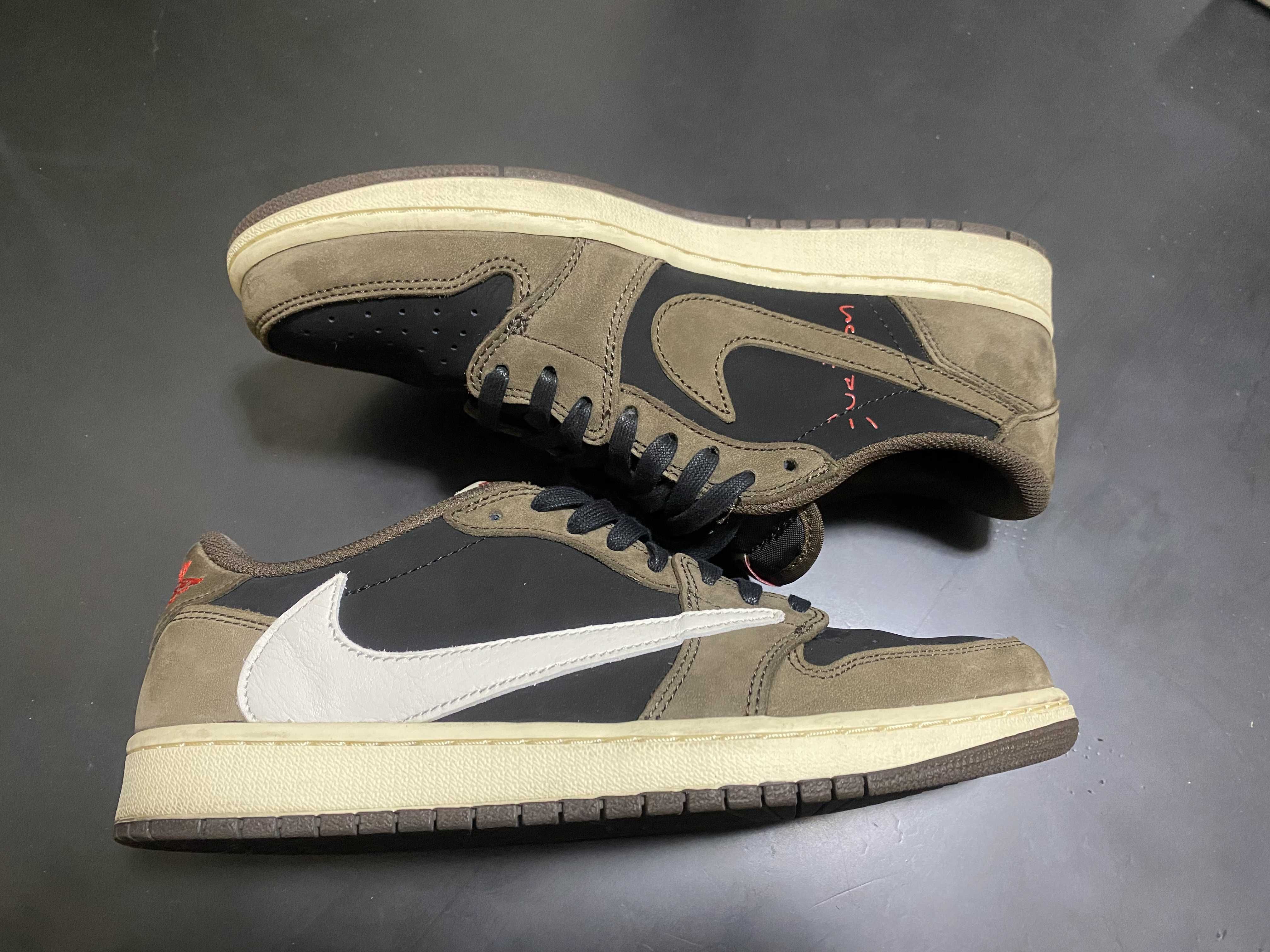 Travis Scott × Nike Air Jordan 1 Low OG SP-T "Black/Dark Mocha"