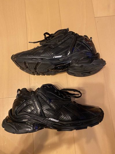 KITH × BALENCIAGA Runner "Black"