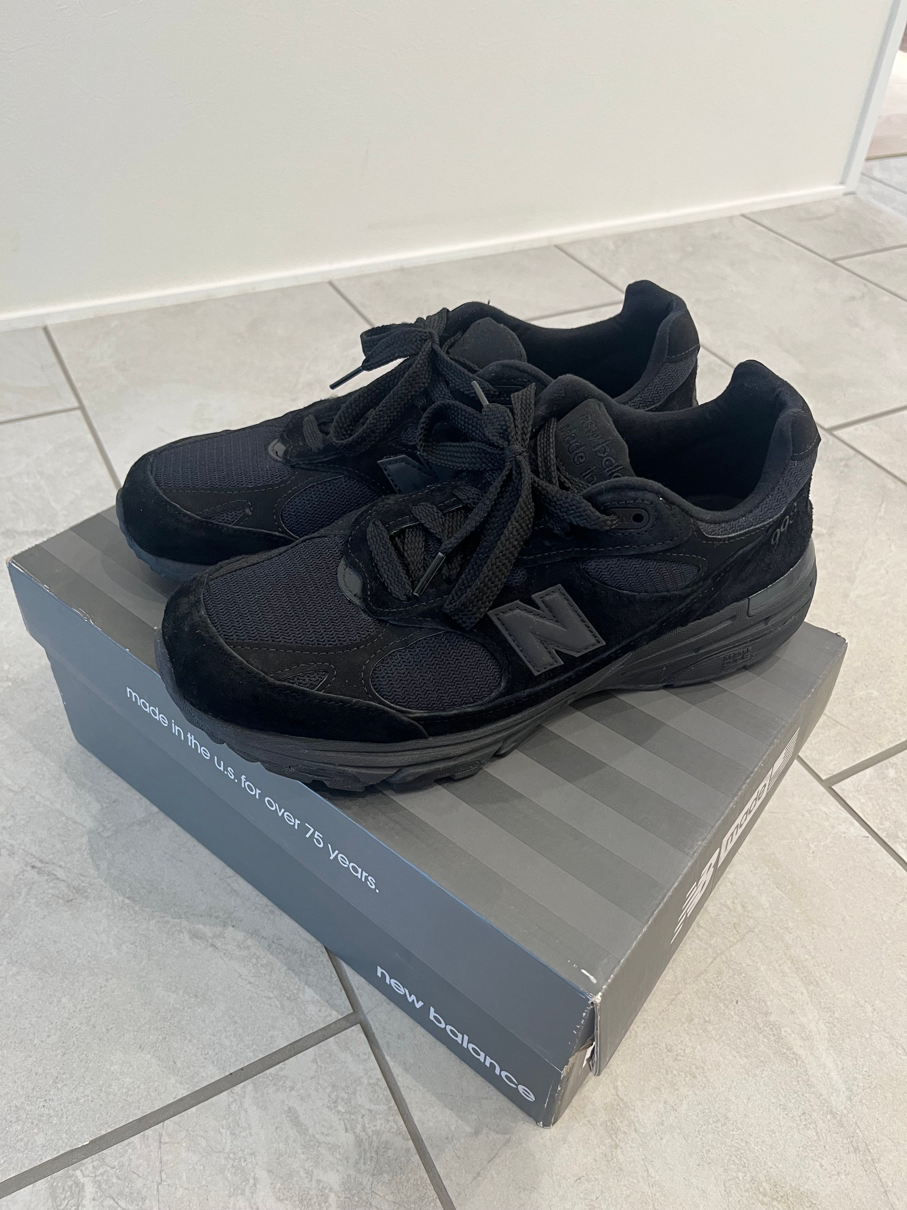 New Balance 993 "Triple Black"