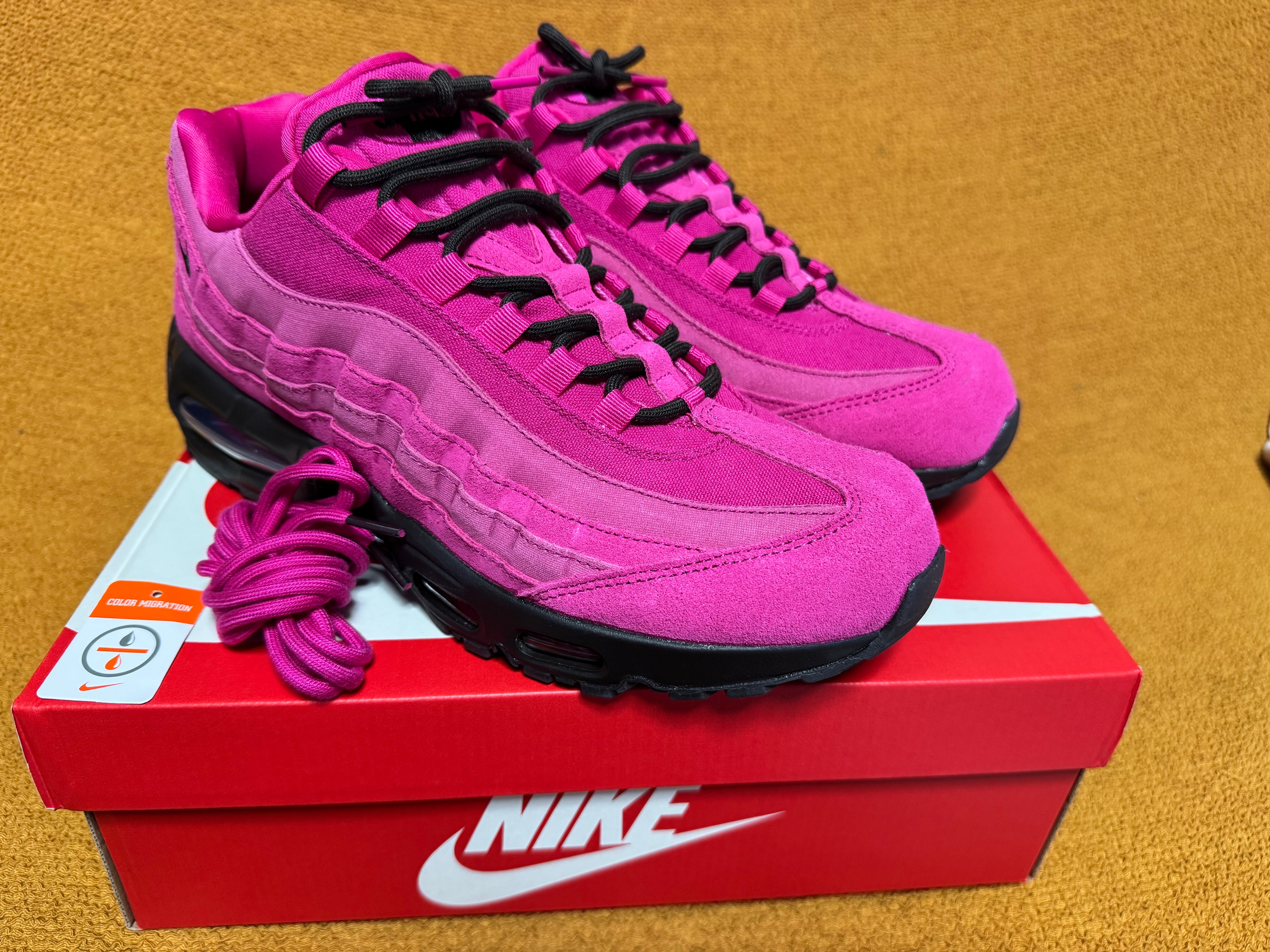 Nike Air Max 95 OG "Fireberry"