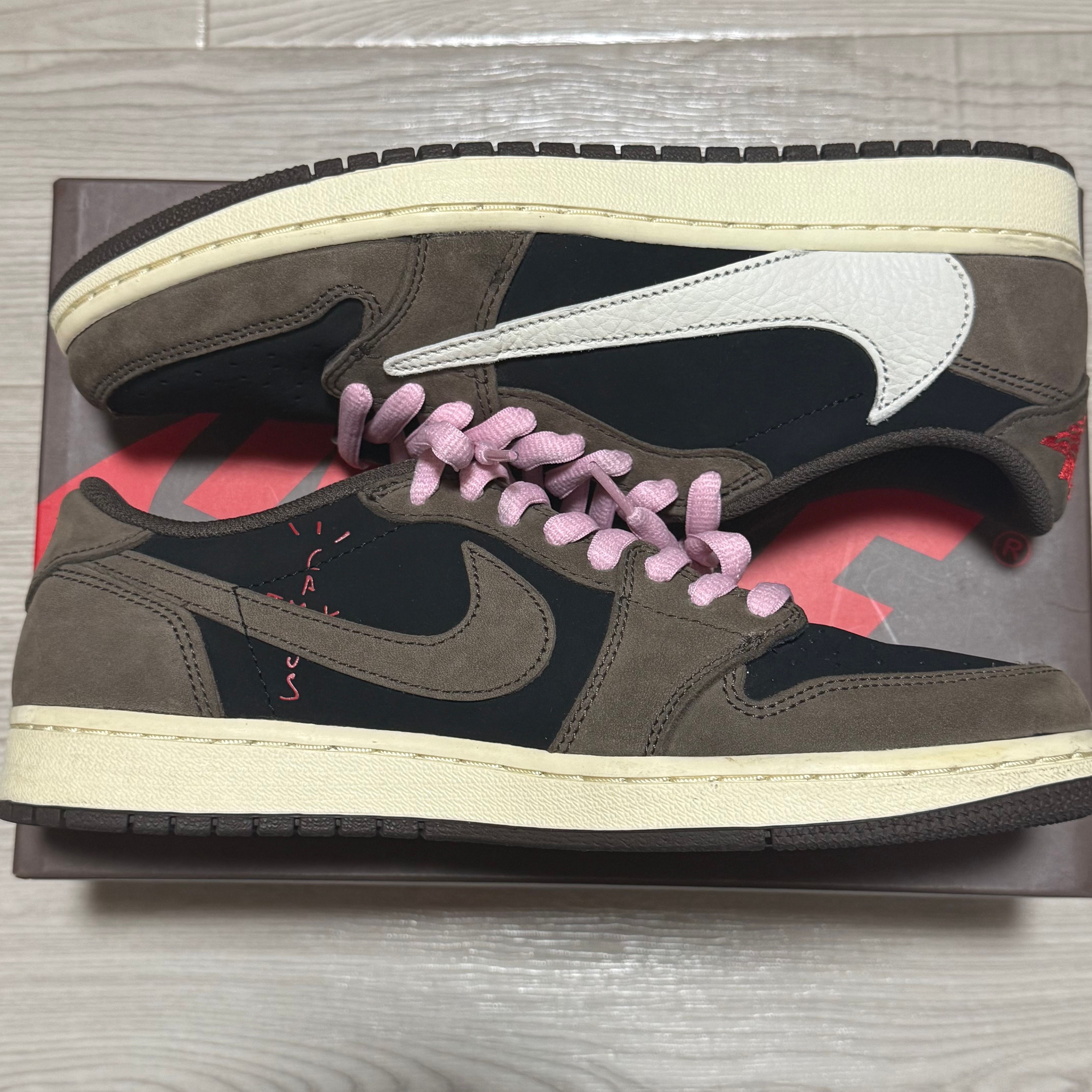 Travis Scott × Nike Air Jordan 1 Low OG SP-T "Black/Dark Mocha"
