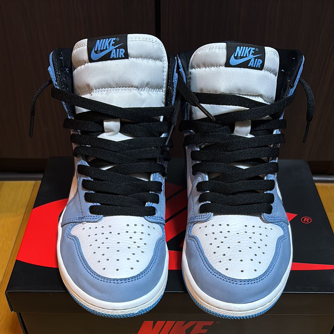 Nike Air Jordan 1 High OG "University Blue"