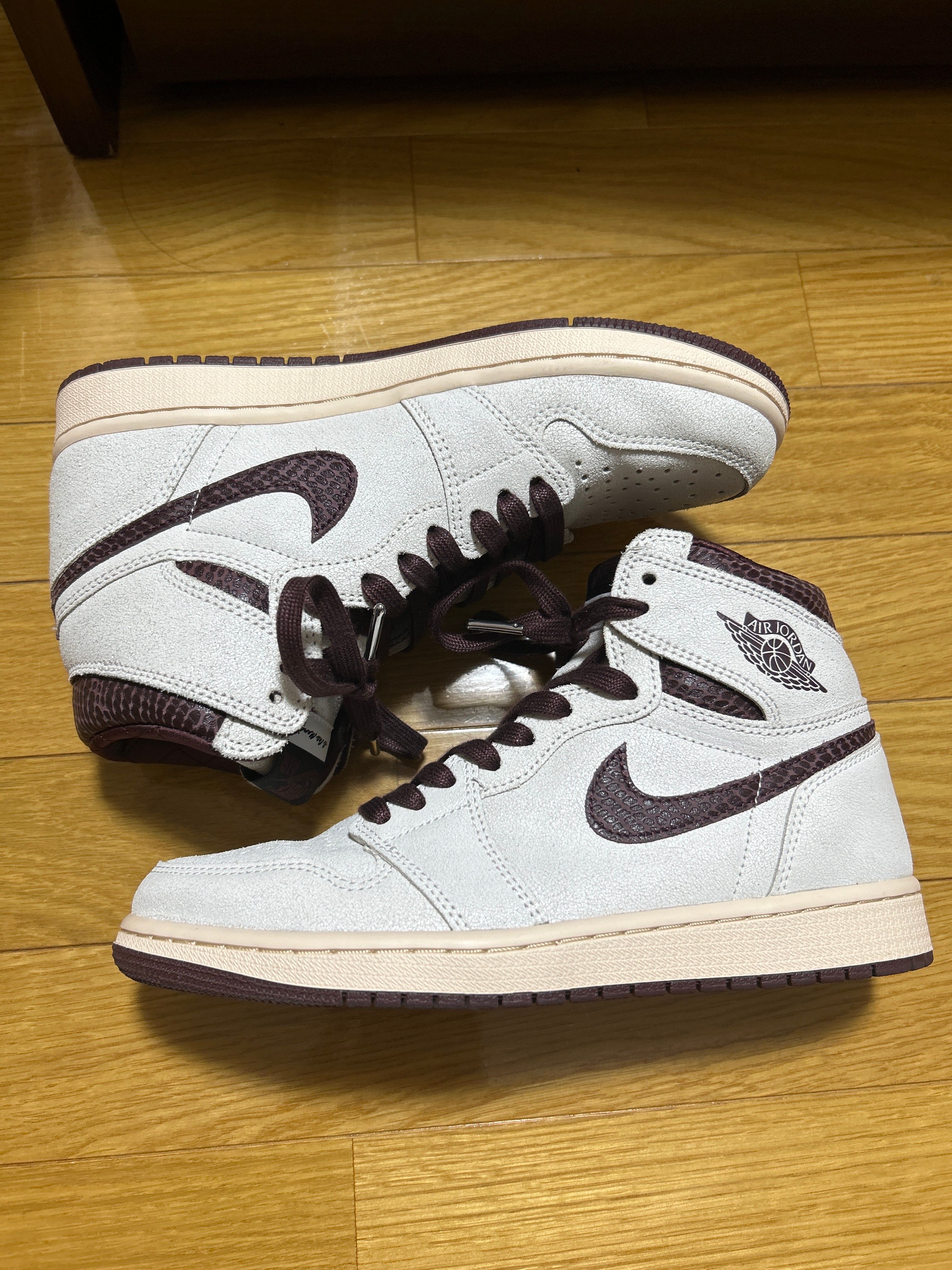 A Ma Maniere × Nike Air Jordan 1 Retro High OG "Sail and Burgundy"