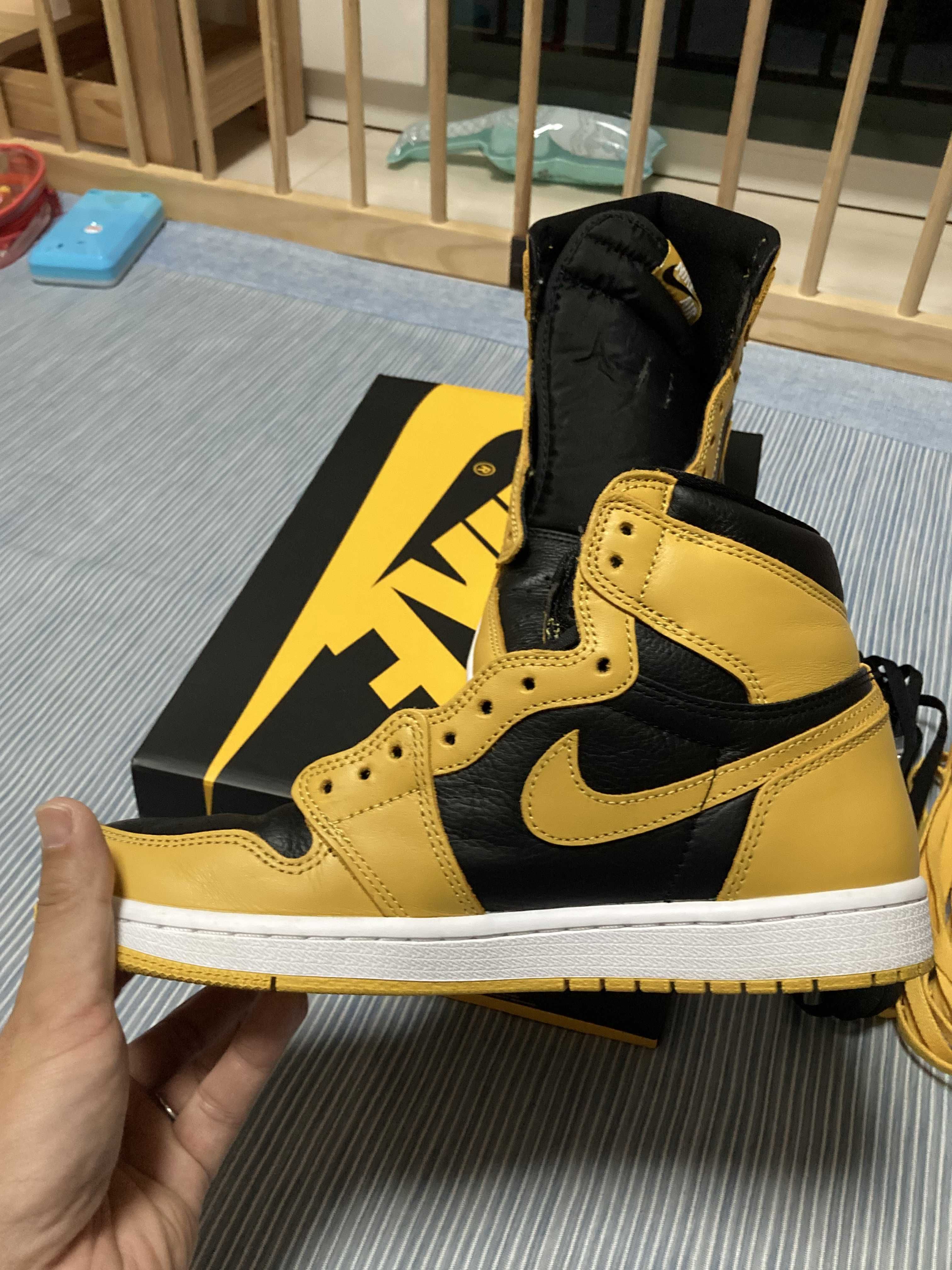 Nike Air Jordan 1 High OG "Pollen" 