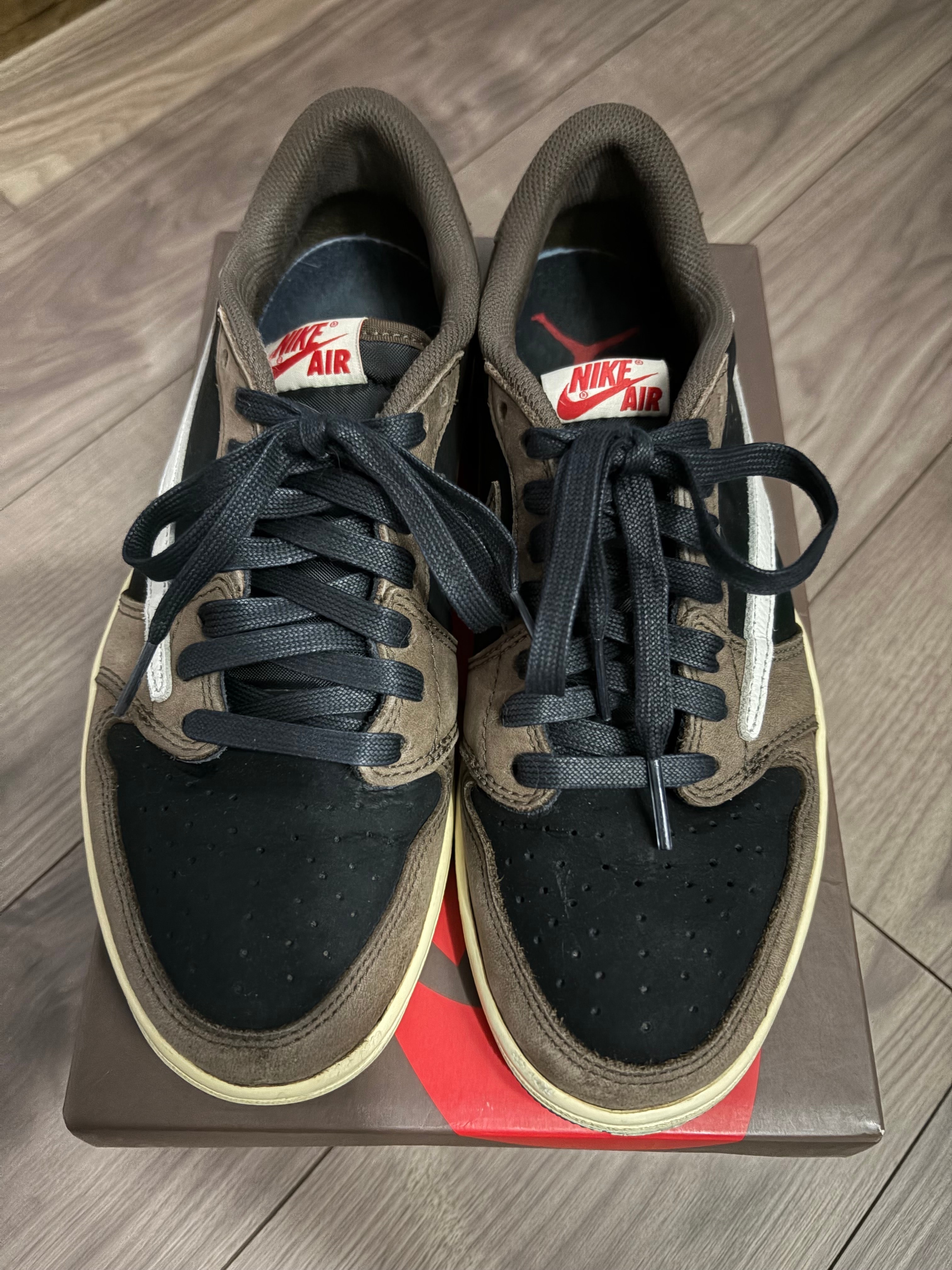Travis Scott × Nike Air Jordan 1 Low OG SP-T  "Black/Dark Mocha"