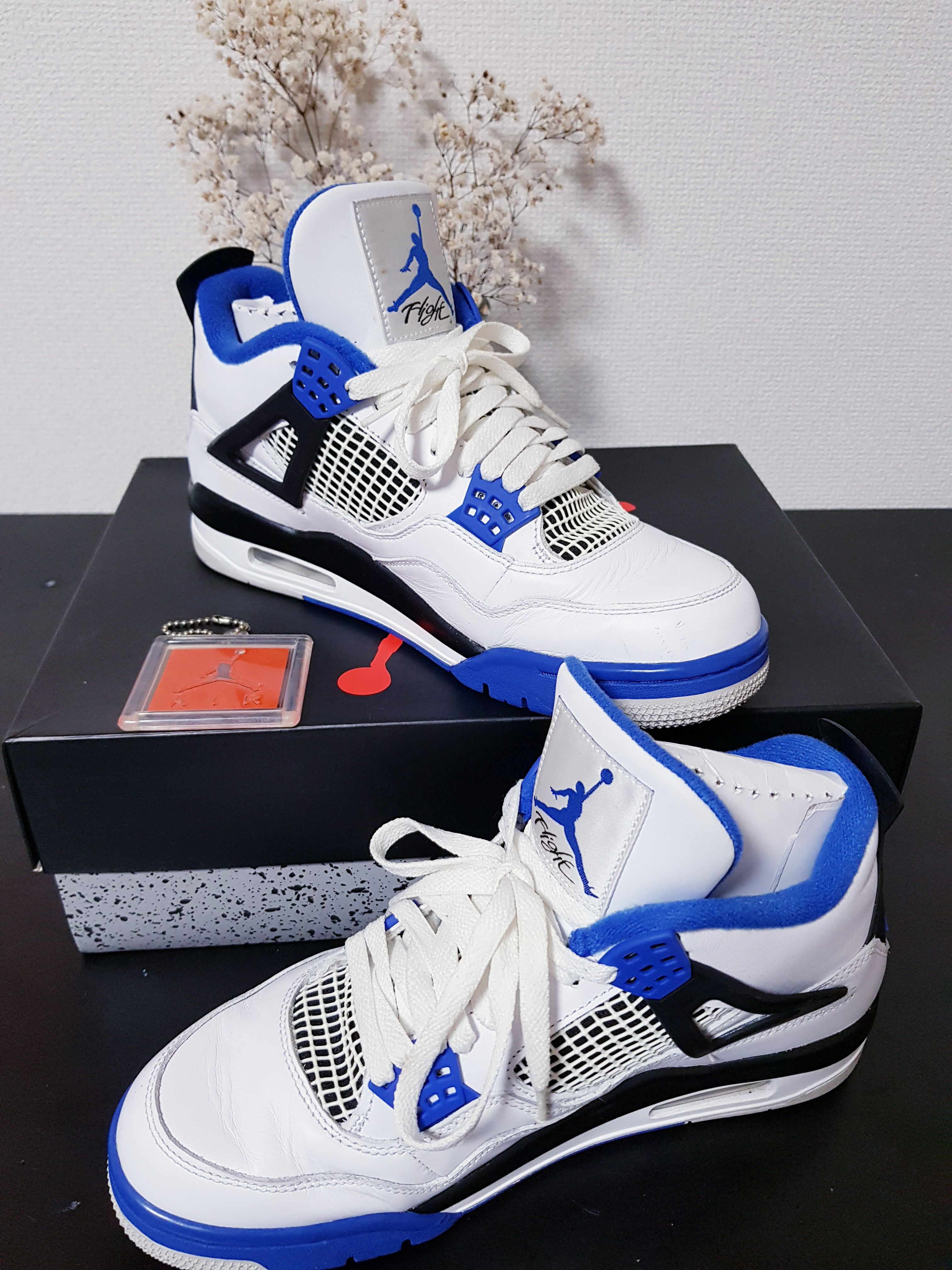 NIKE AIR JORDAN 4 RETRO "MOTORSPORTS" (2017)