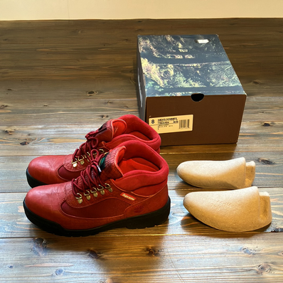 Supreme × Timberland Field Boot "Red"