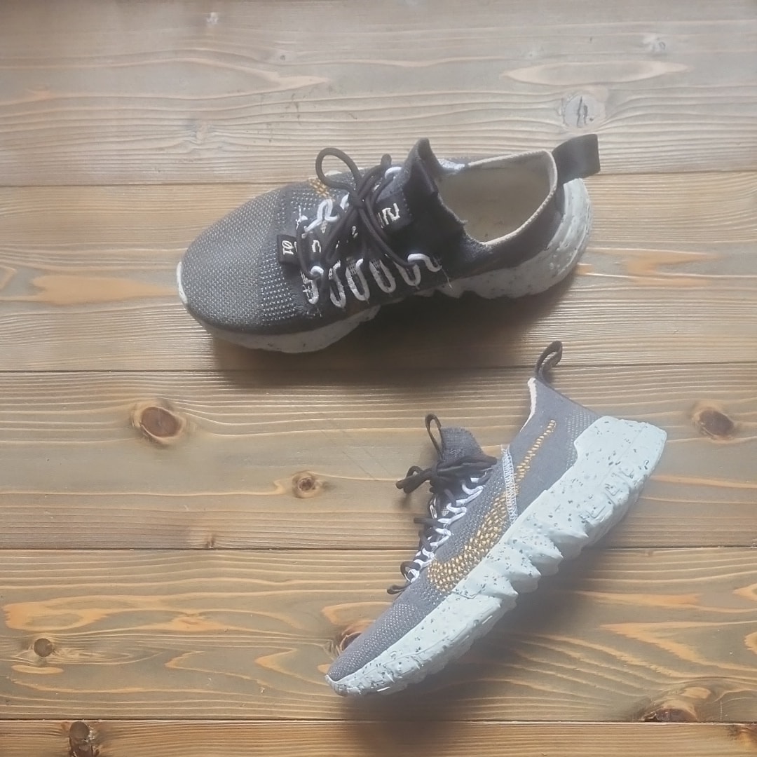 ナイキ スペース ヒッピー 01 "ウィート ホワイト"