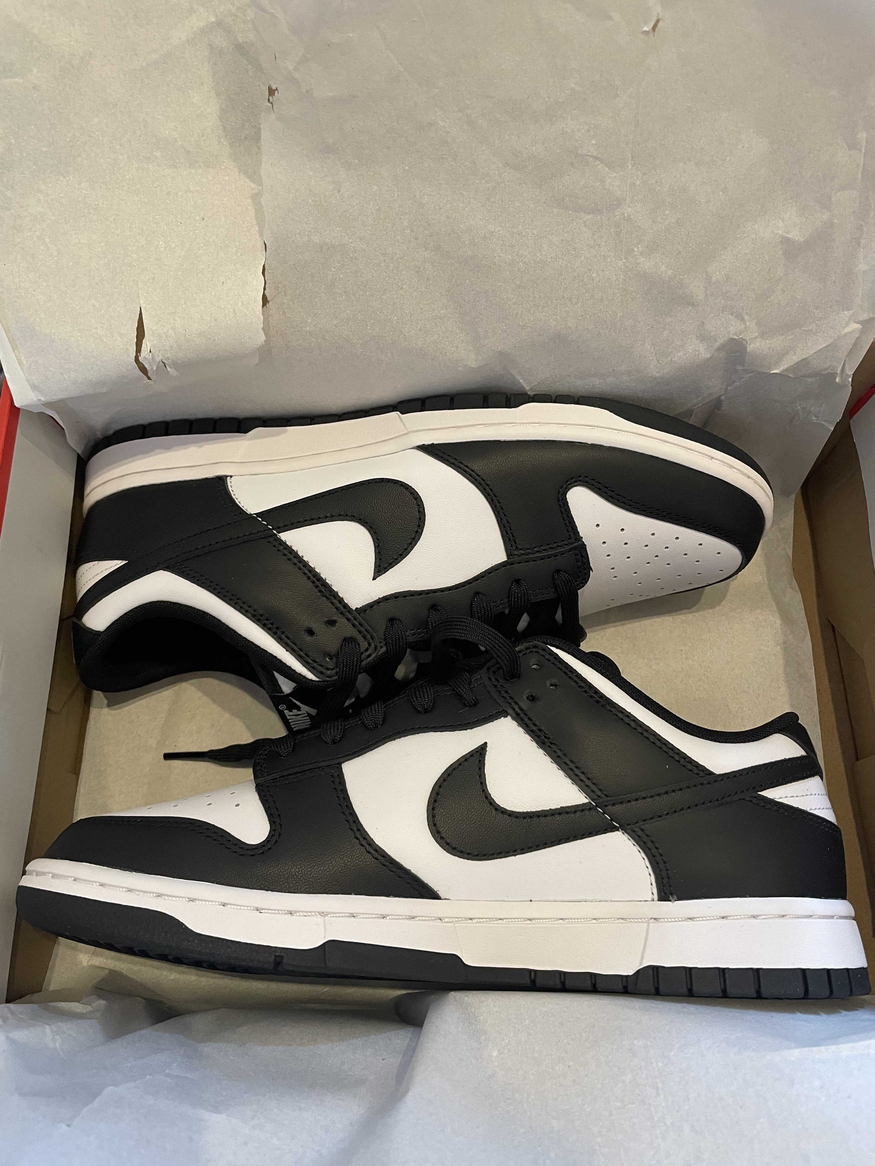 Nike Dunk Low Retro "Panda/White/Black"