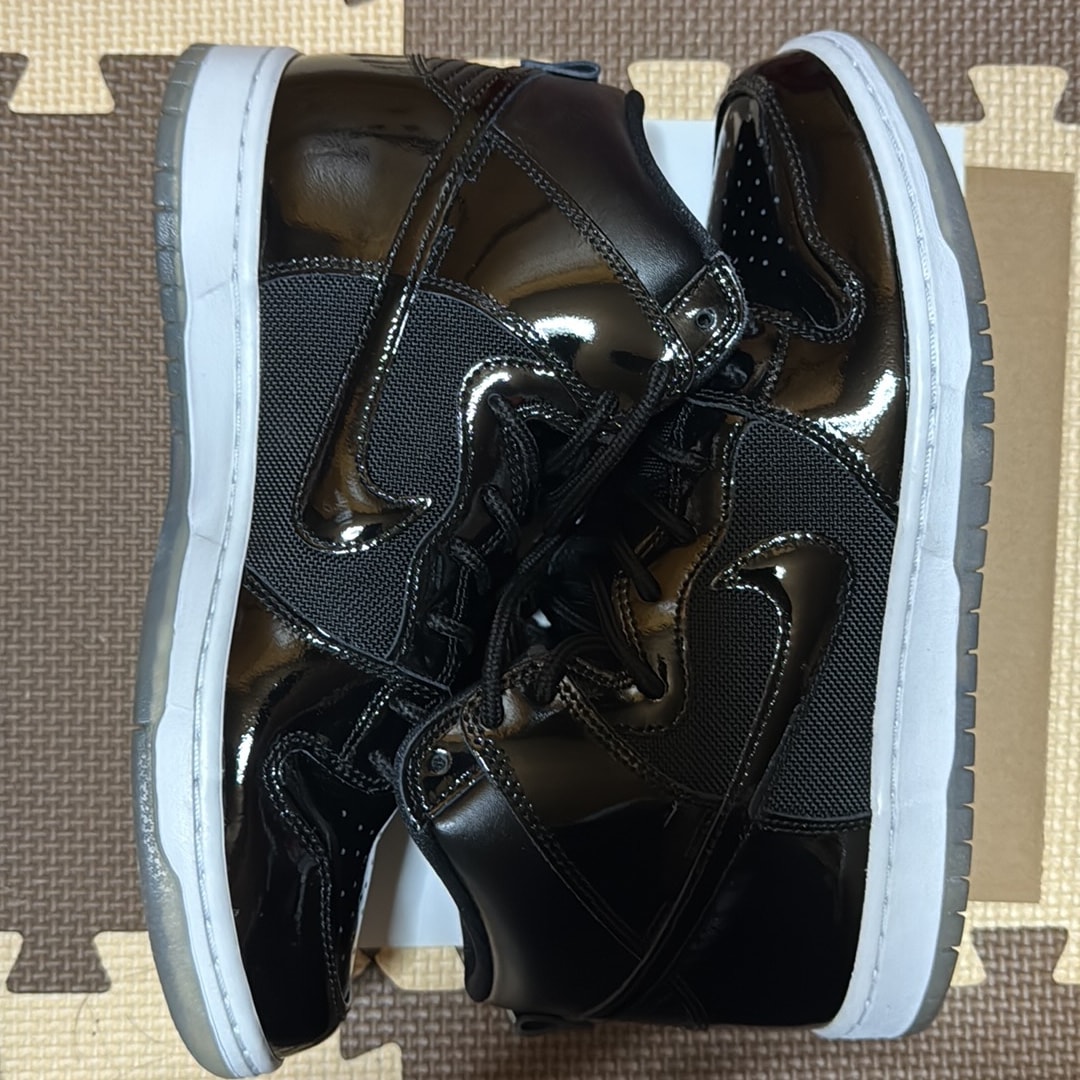 Nike SB Dunk High "Space Jam"
