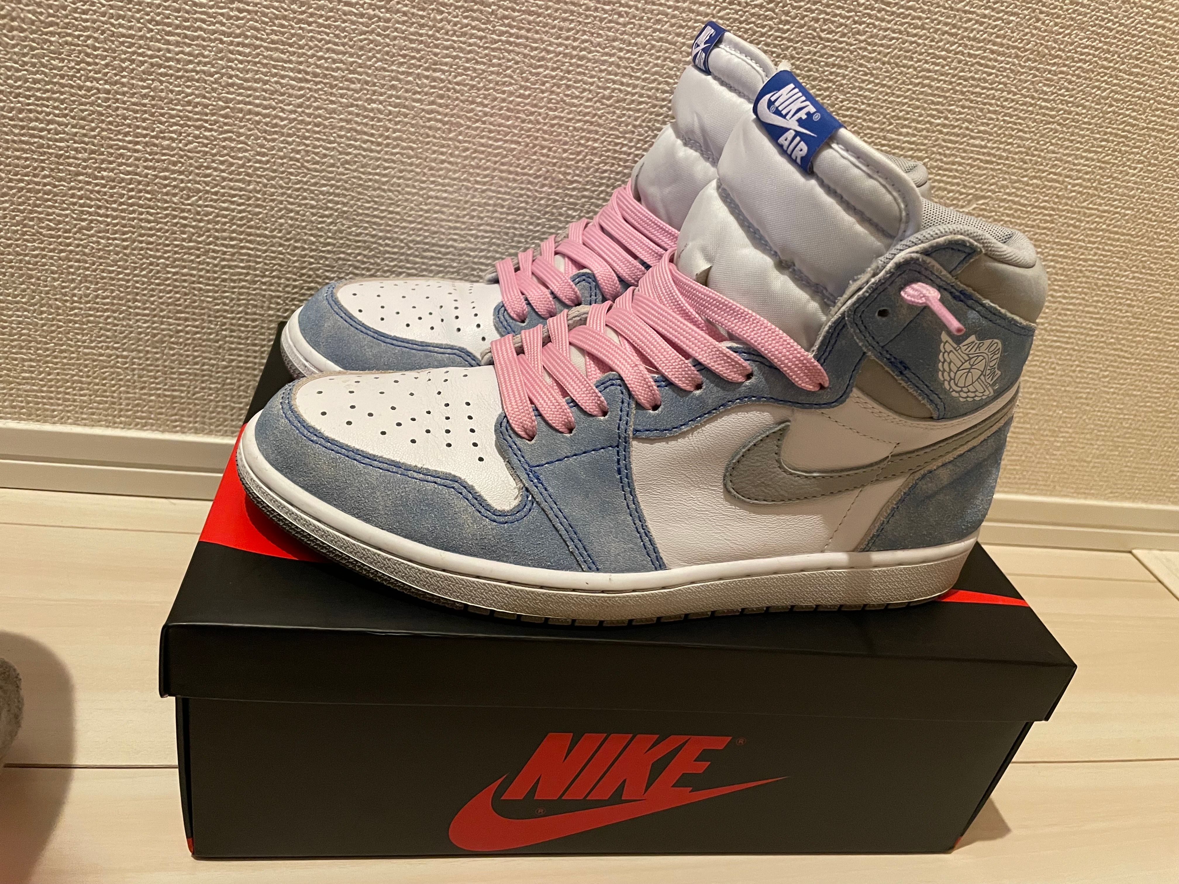 Nike Air Jordan 1 High OG "Hyper Royal"