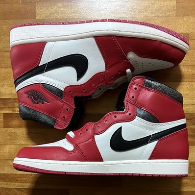 Nike Air Jordan 1 High OG "Lost & Found/Chicago"