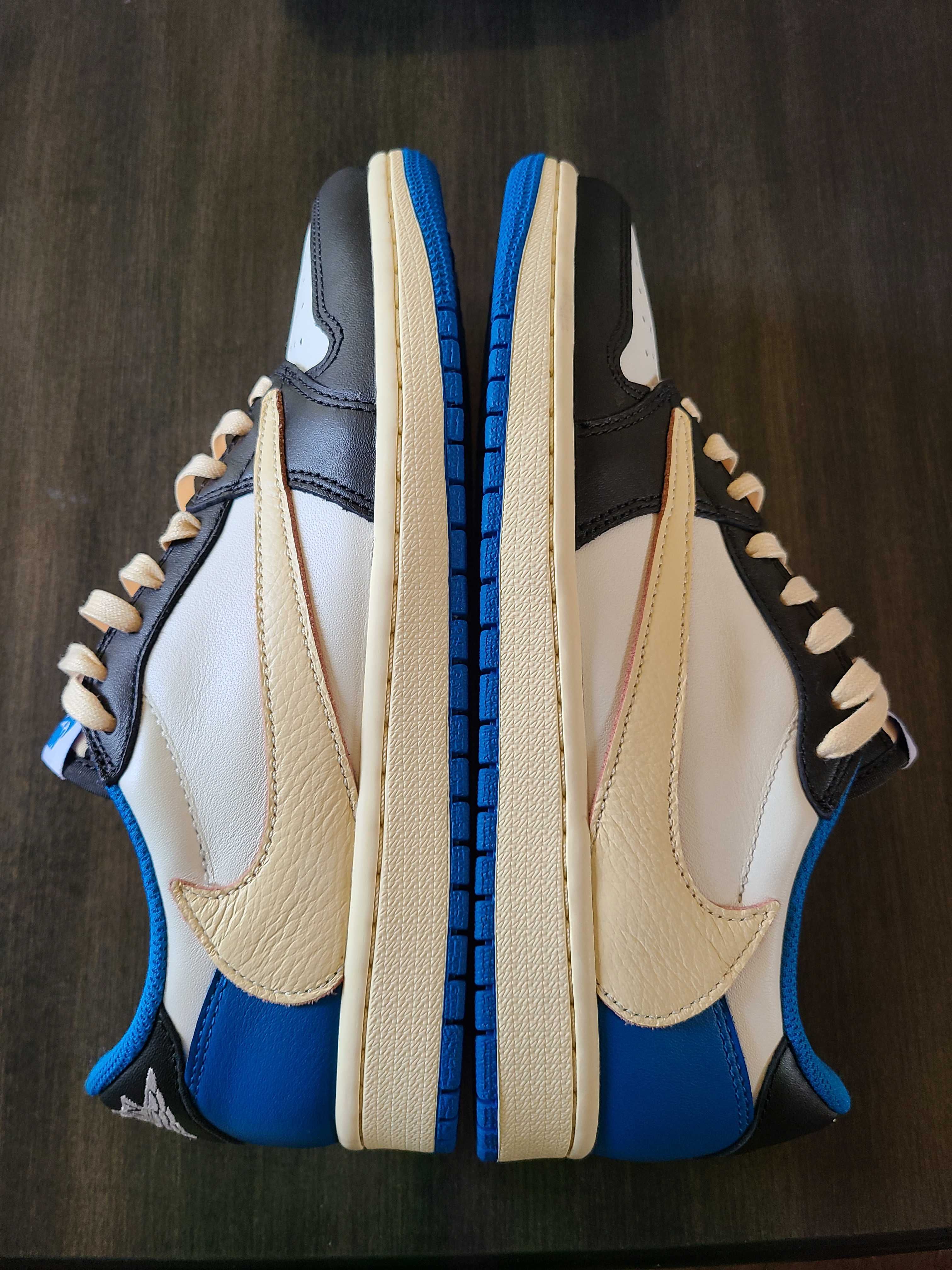 Travis Scott × fragment design × Nike Air Jordan 1 Low OG SP "Military Blue"