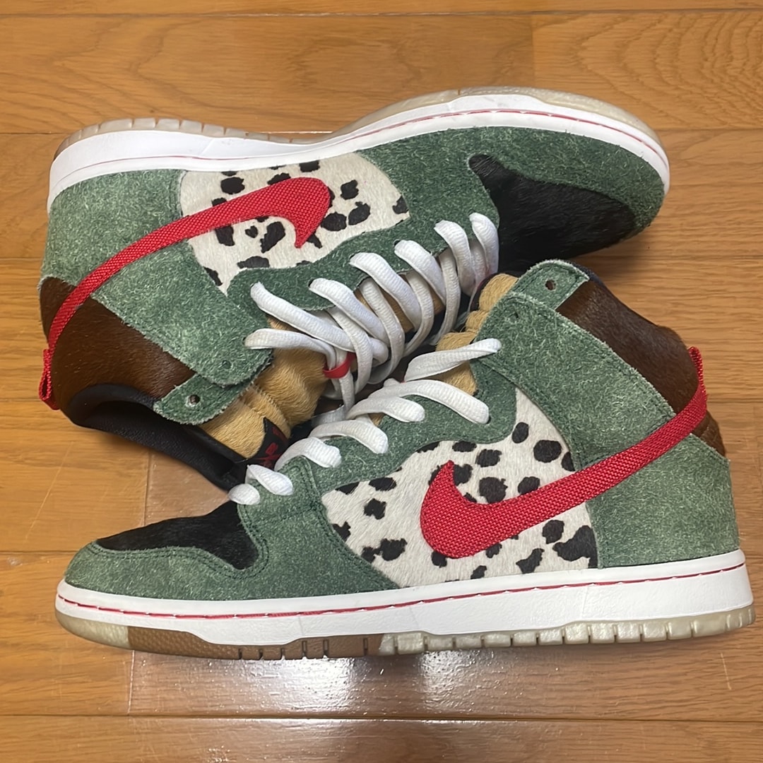 Nike SB Dunk High Pro QS "Dog Walker"