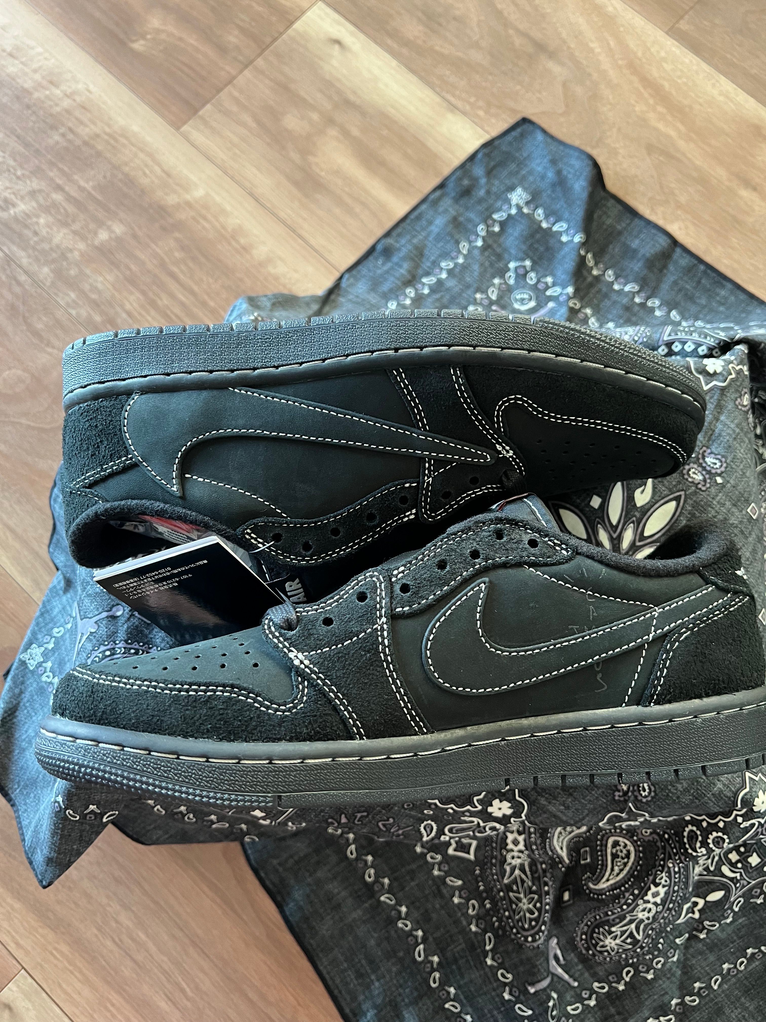 Travis Scott × Nike Air Jordan 1 Low OG SP "Black Phantom"