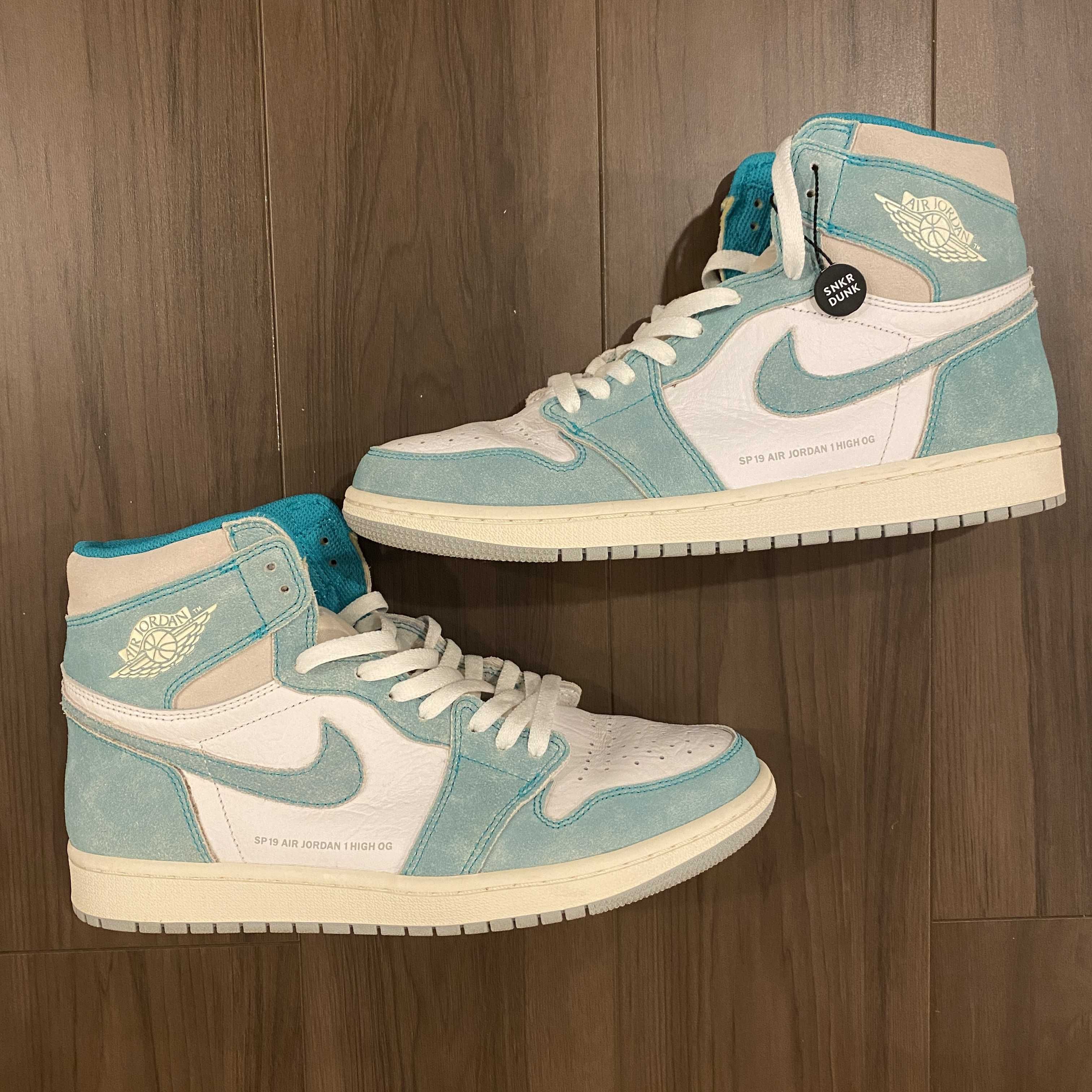 Nike Air Jordan 1 Retro High OG "Turbo Green"