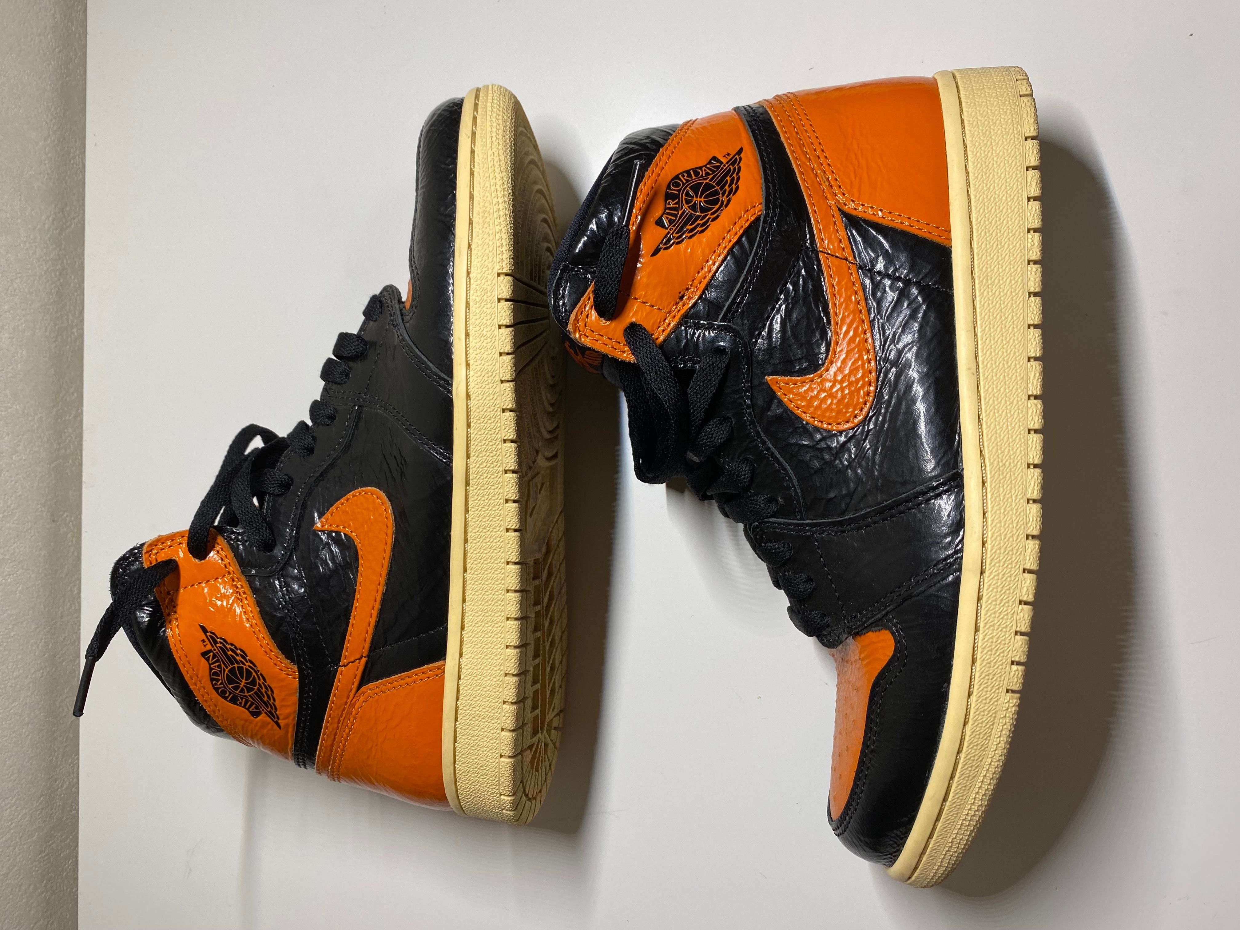 Nike Air Jordan 1 High "Shattered Backboard 3.0"