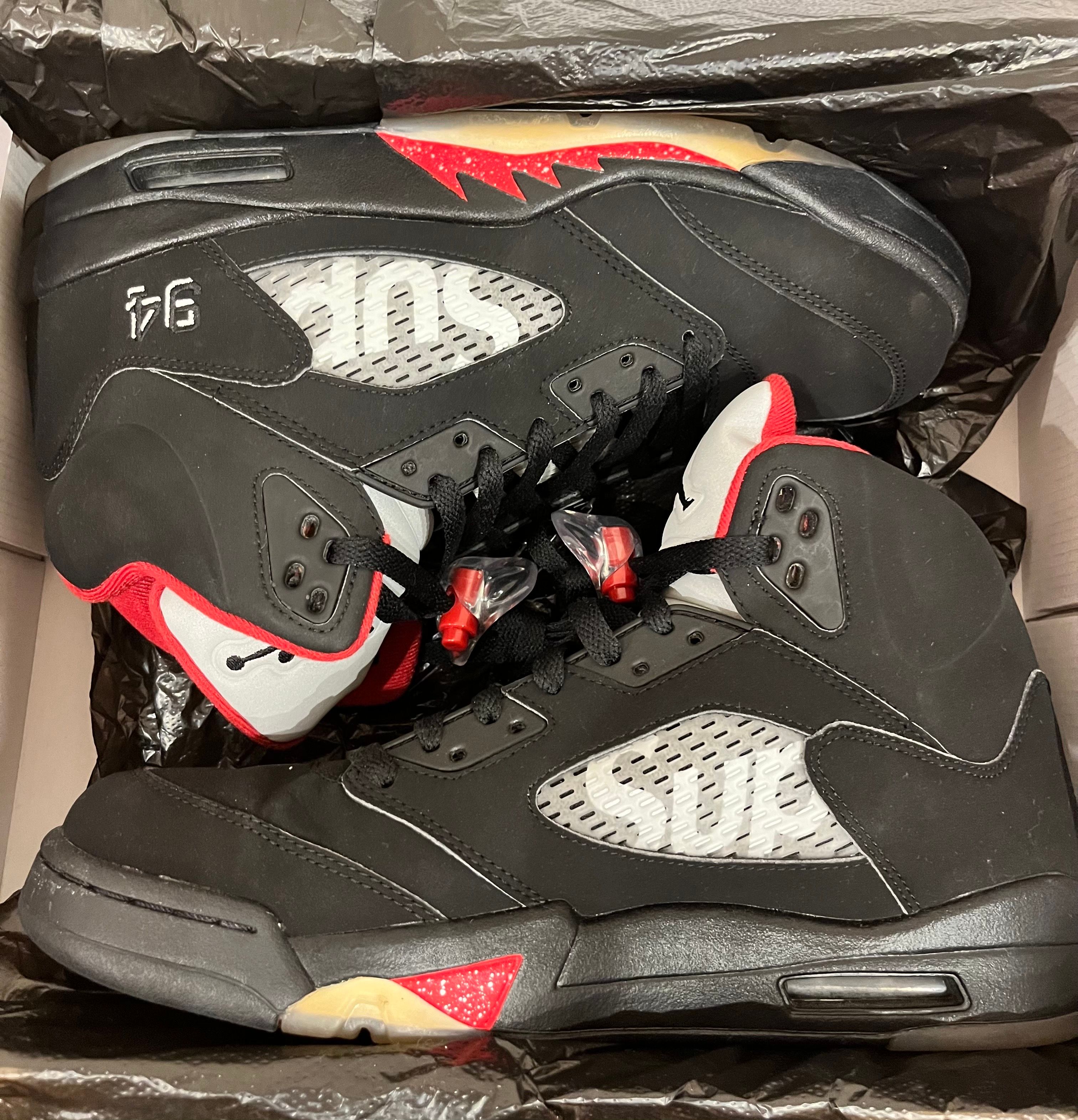 Supreme × Nike Air Jordan 5 Retro "Black"