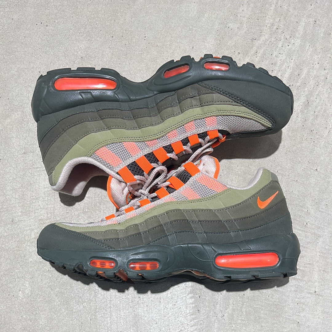 Nike Air Max 95 "String/Total Orange"