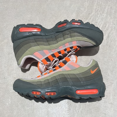Nike Air Max 95 "String/Total Orange"