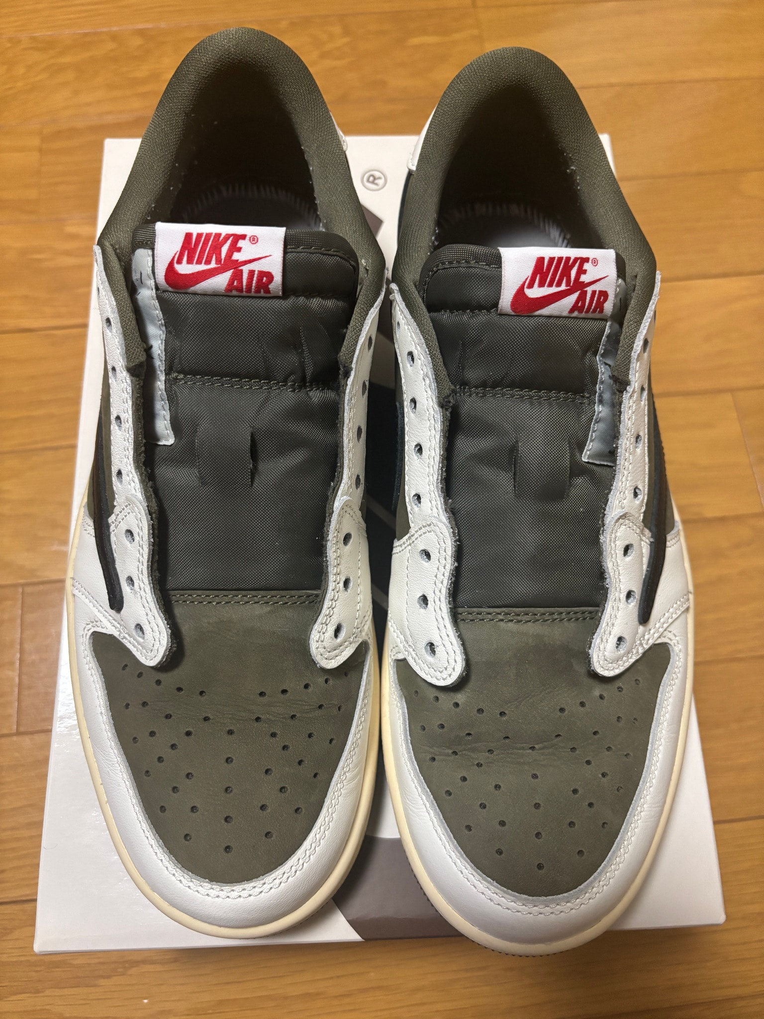 Travis Scott × Nike Air Jordan 1 Low OG SP "Reverse Olive"