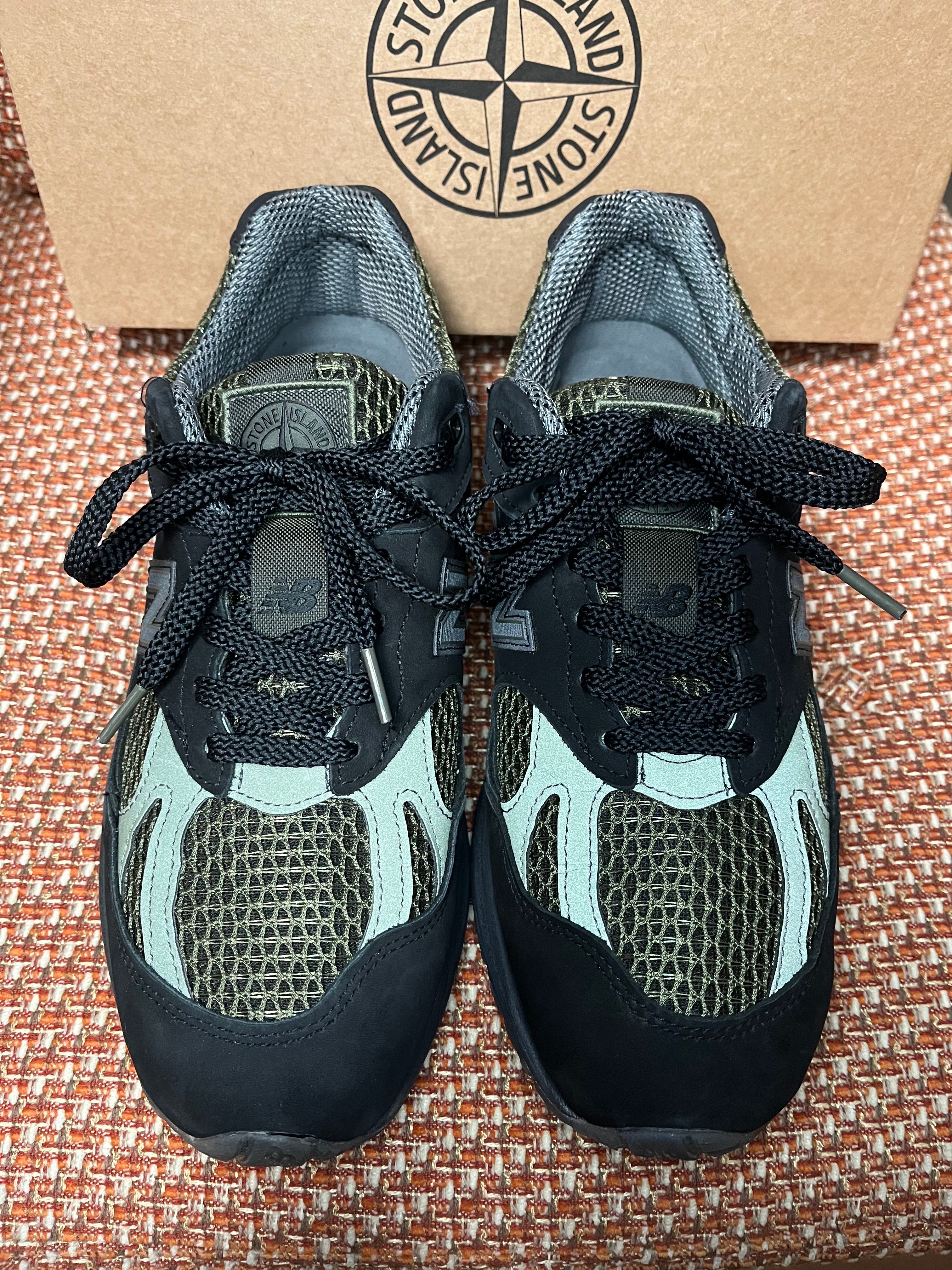 Stone Island × New Balance 991V2 "Black"