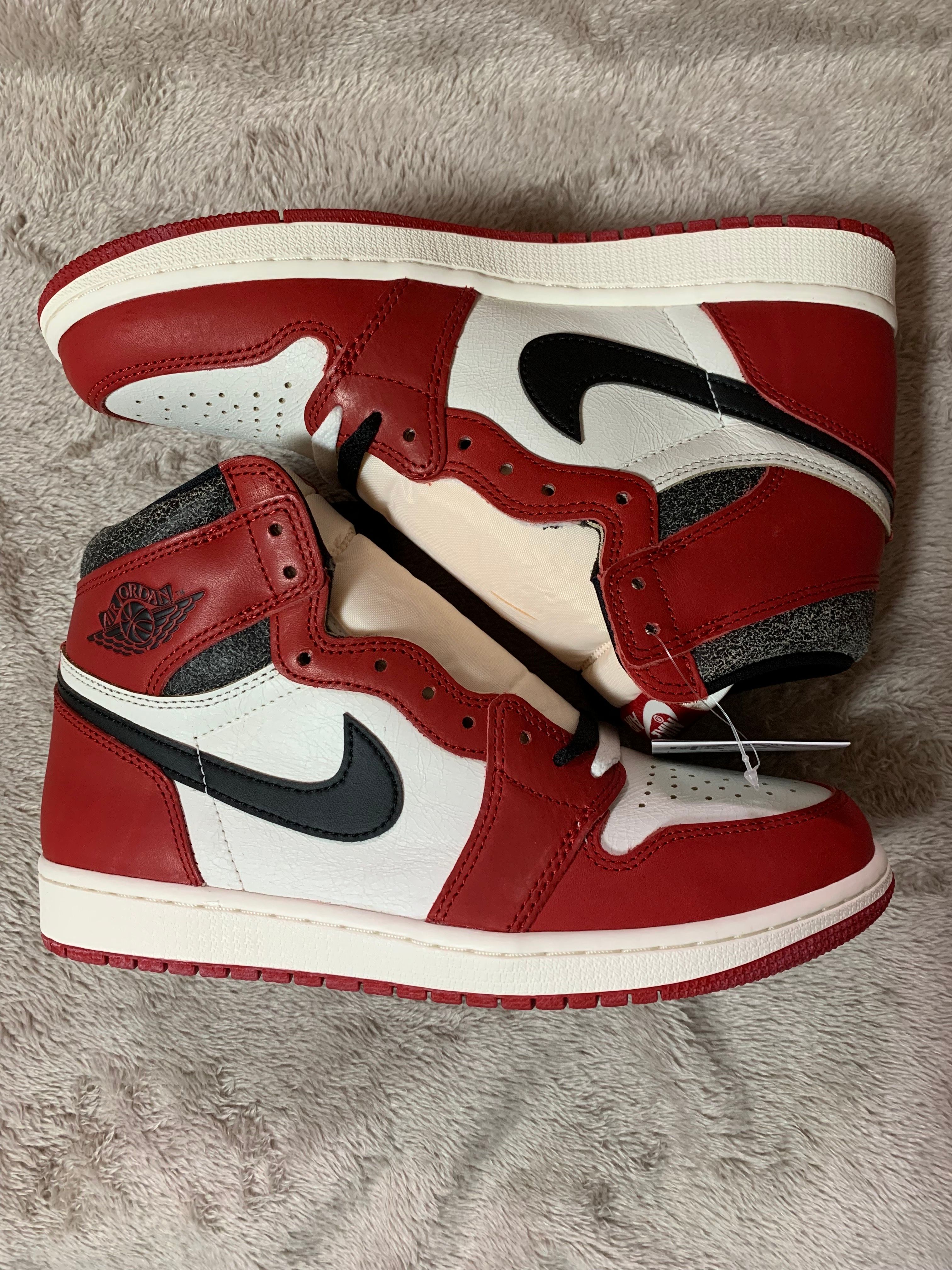 Nike Air Jordan 1 High OG "Lost & Found/Chicago"