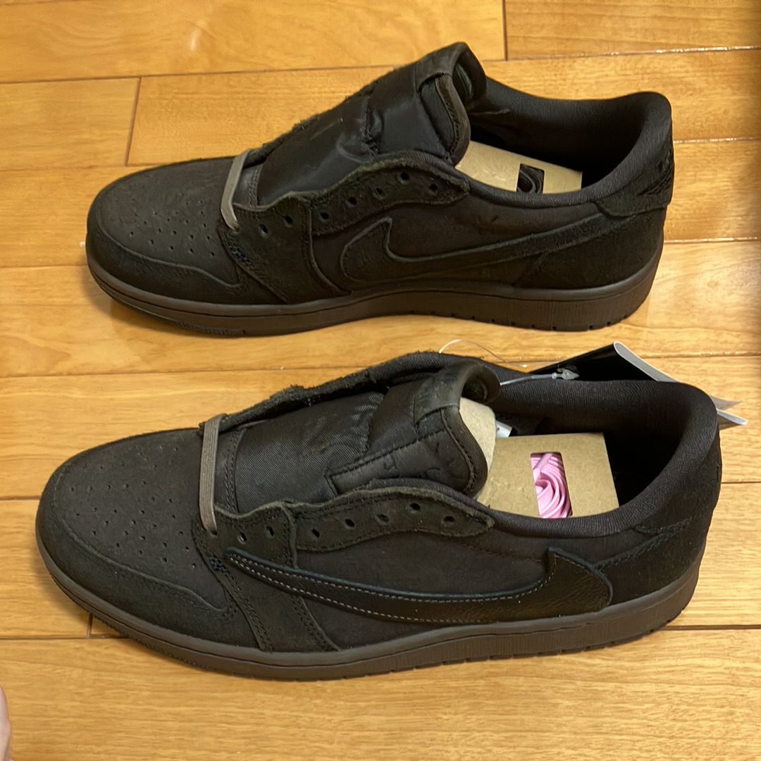 Travis Scott × Nike Air Jordan 1 Low OG SP "Velvet Brown and Dark Mocha"