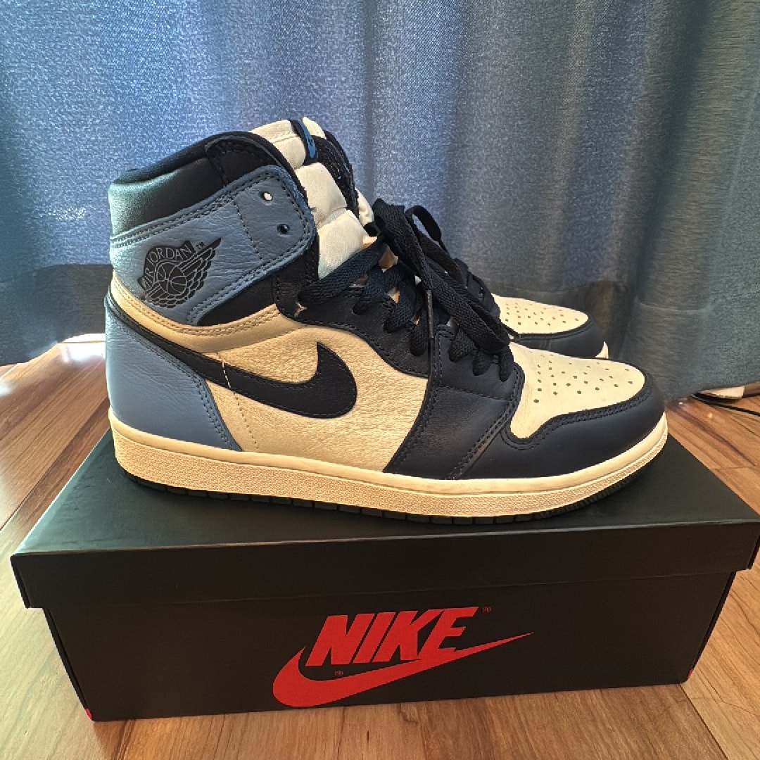 Nike Air Jordan 1 Retro High OG "Obsidian/University Blue"