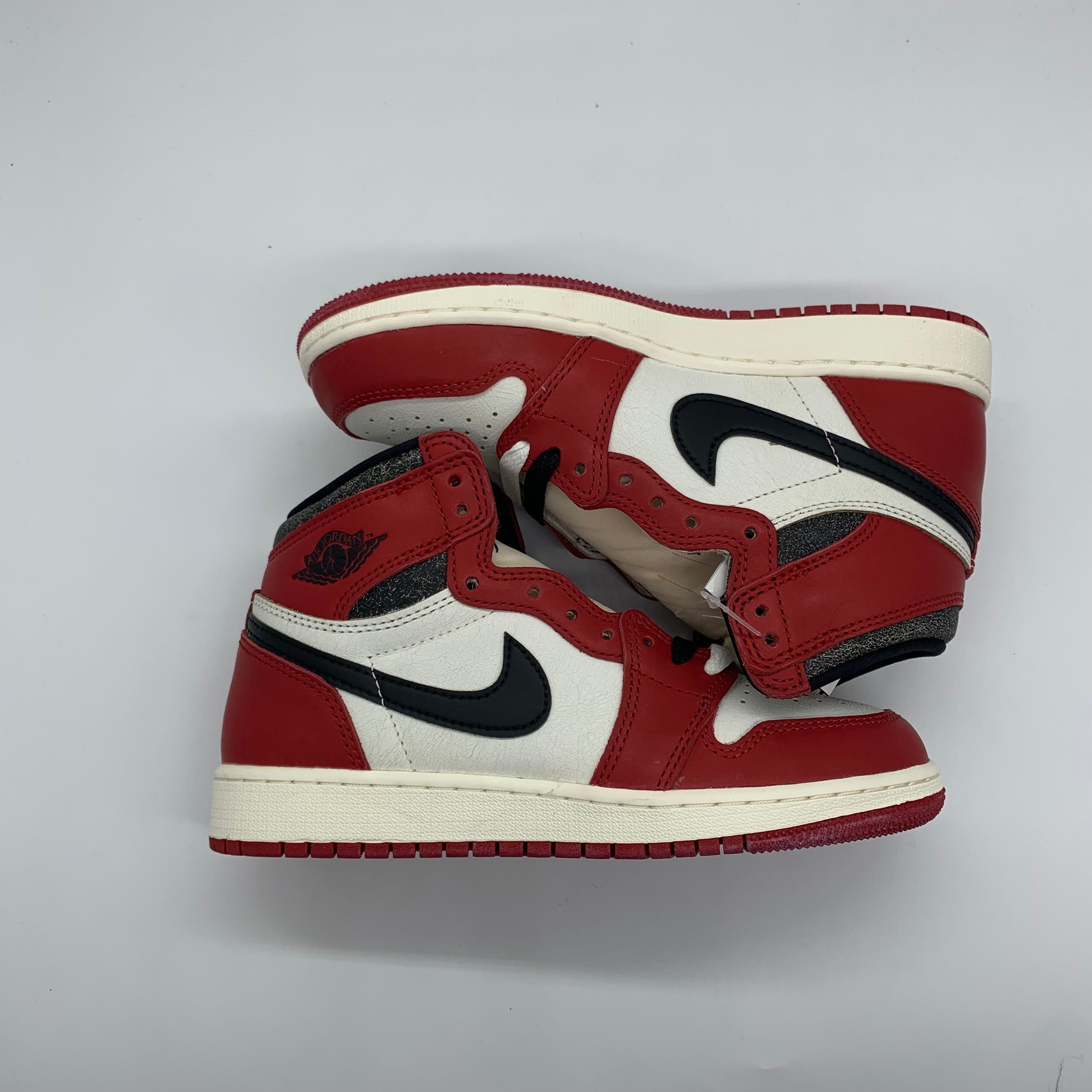 Nike GS Air Jordan 1 High OG "Lost & Found/Chicago"