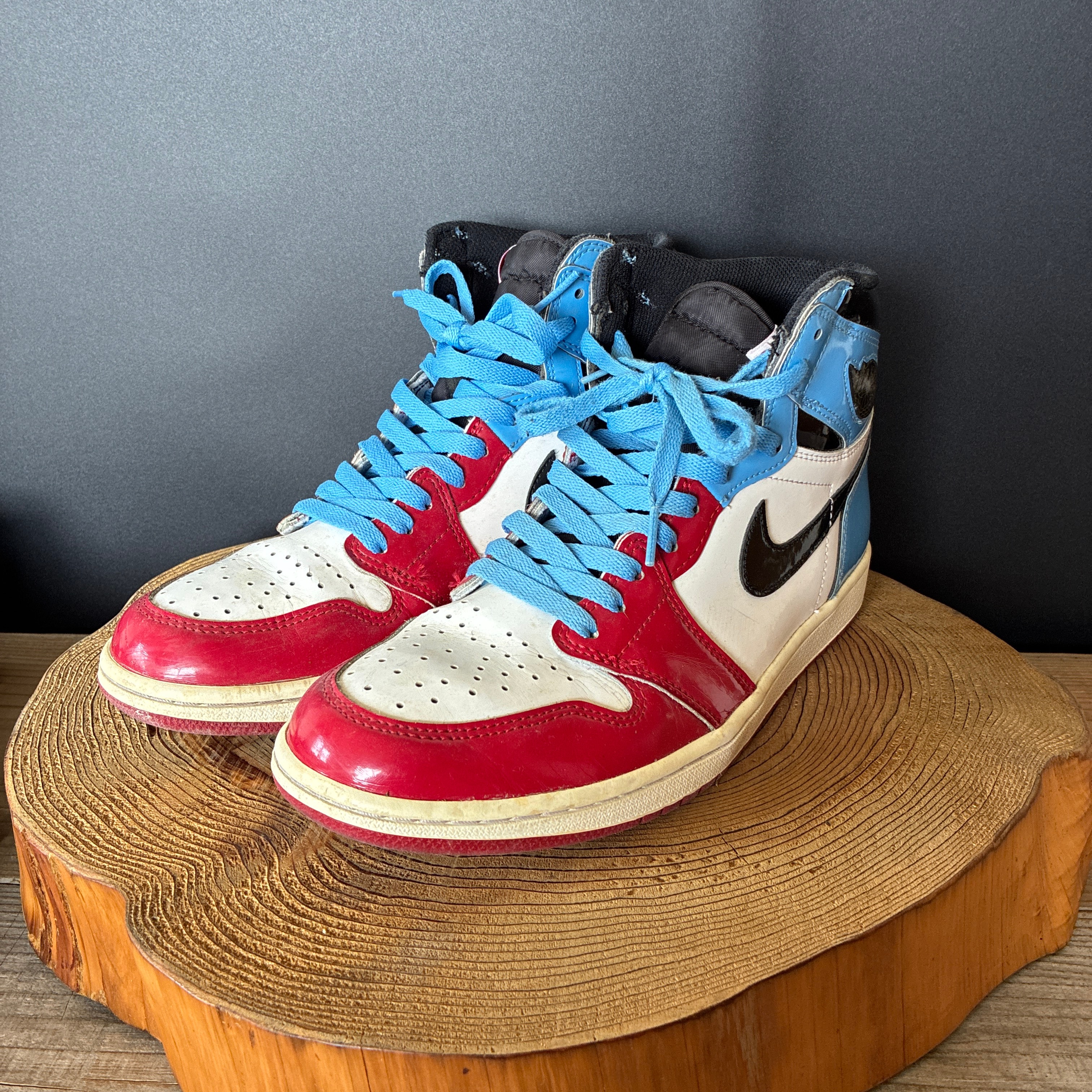 Nike Air Jordan 1 High OG "Fearless"