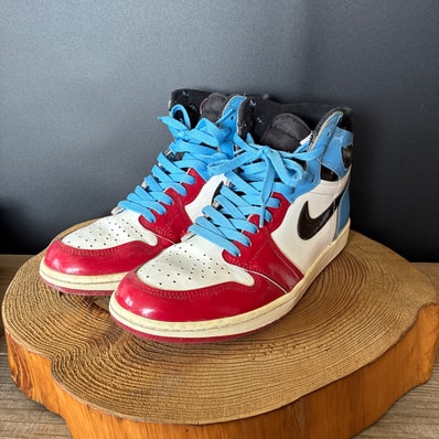 Nike Air Jordan 1 High OG "Fearless"
