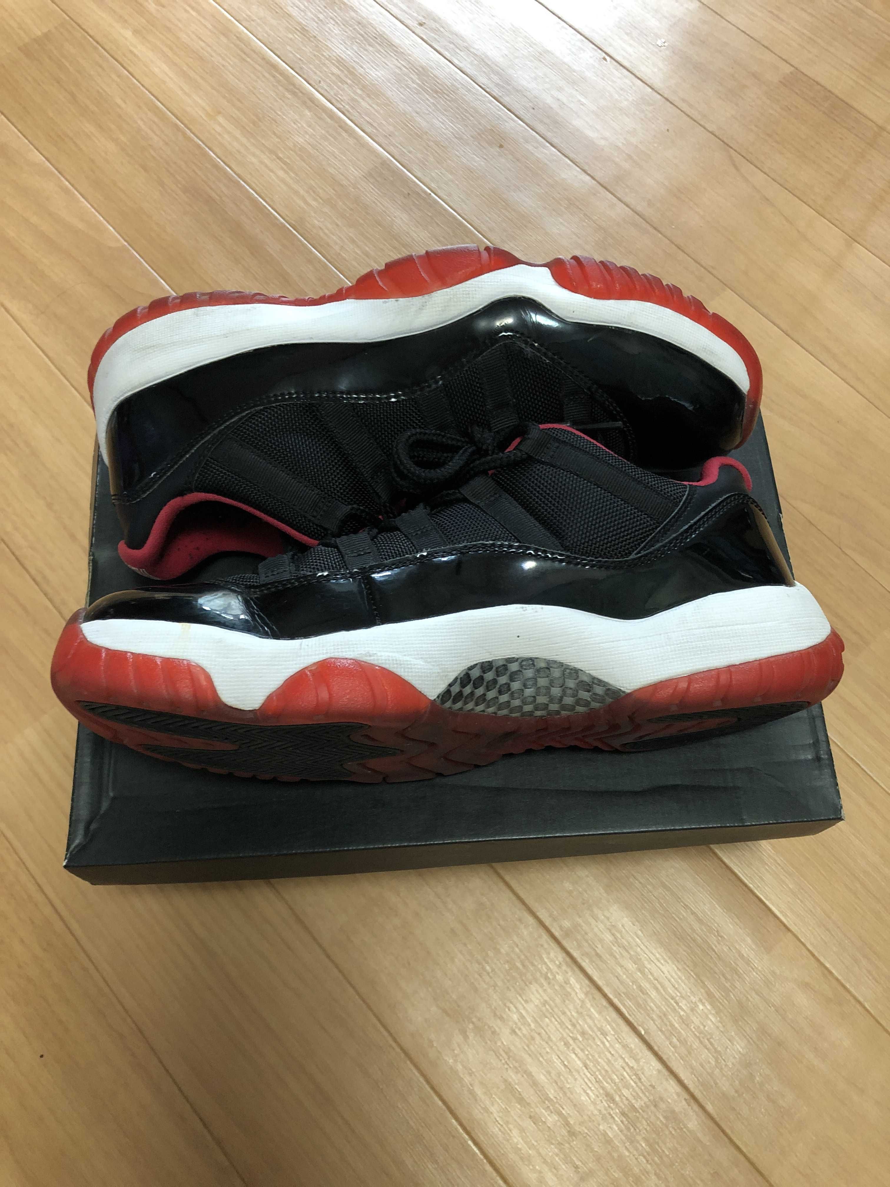 NIKE AIR JORDAN 11 RETRO LOW BRED