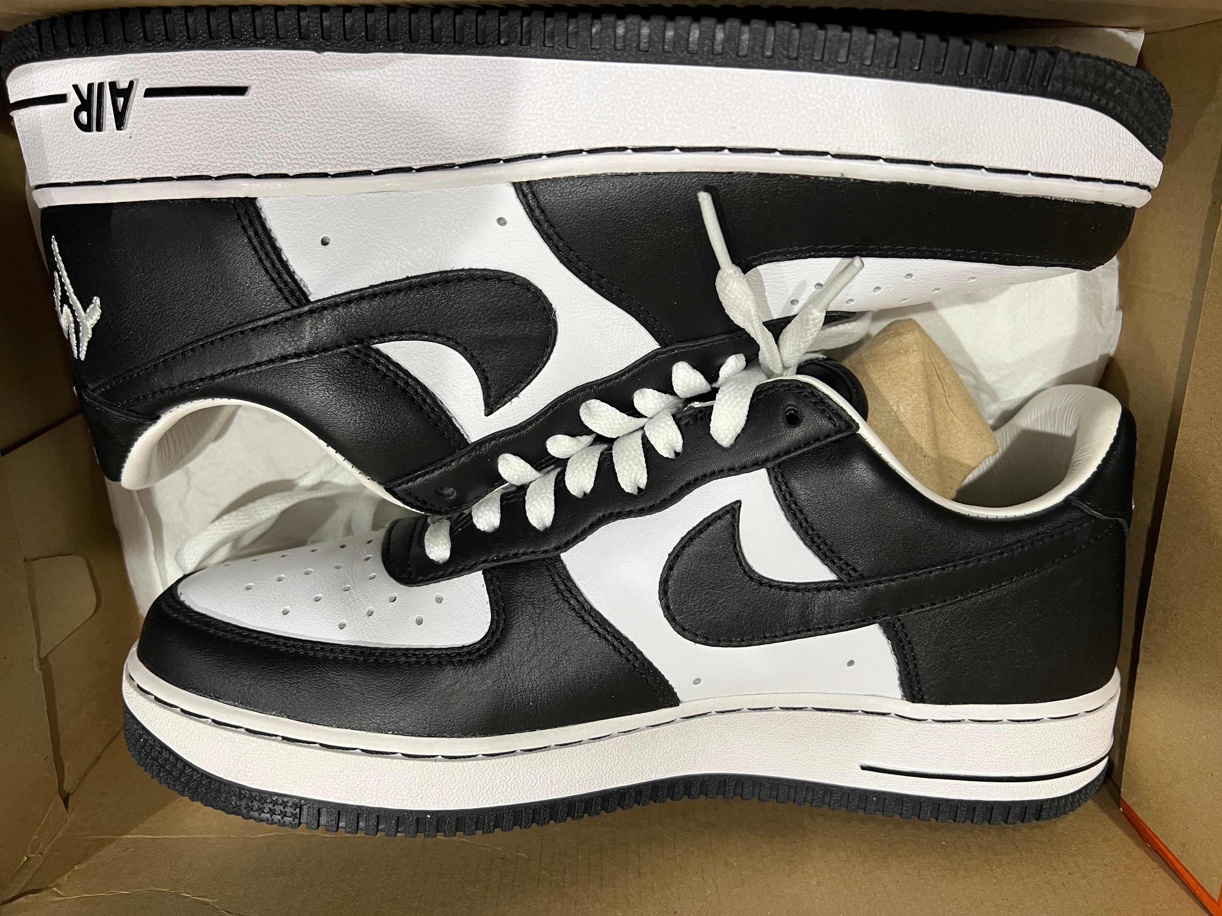 Terror Squad × Nike Air Force 1 Low QS "Blackout"