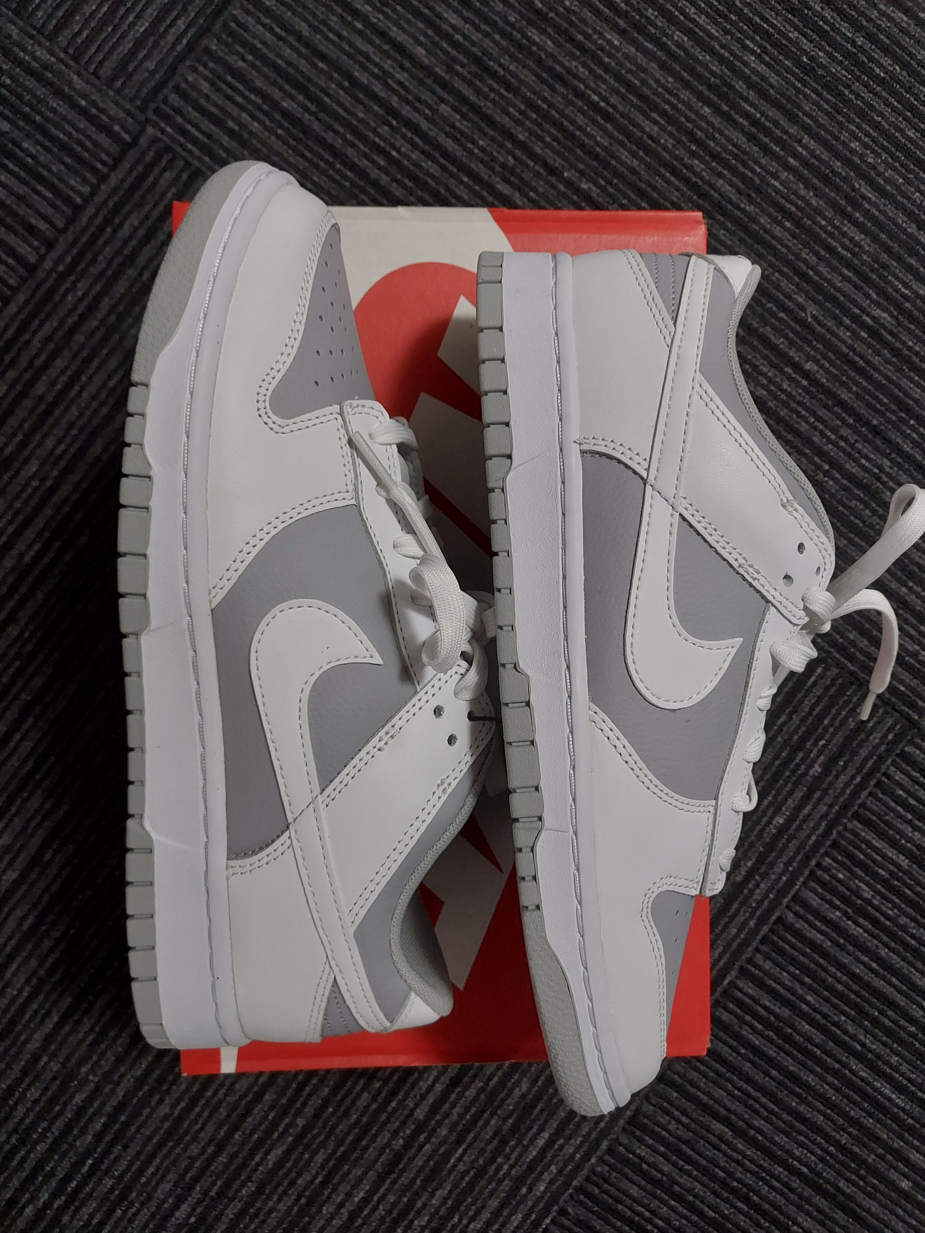 Nike Dunk Low "Grey and White"