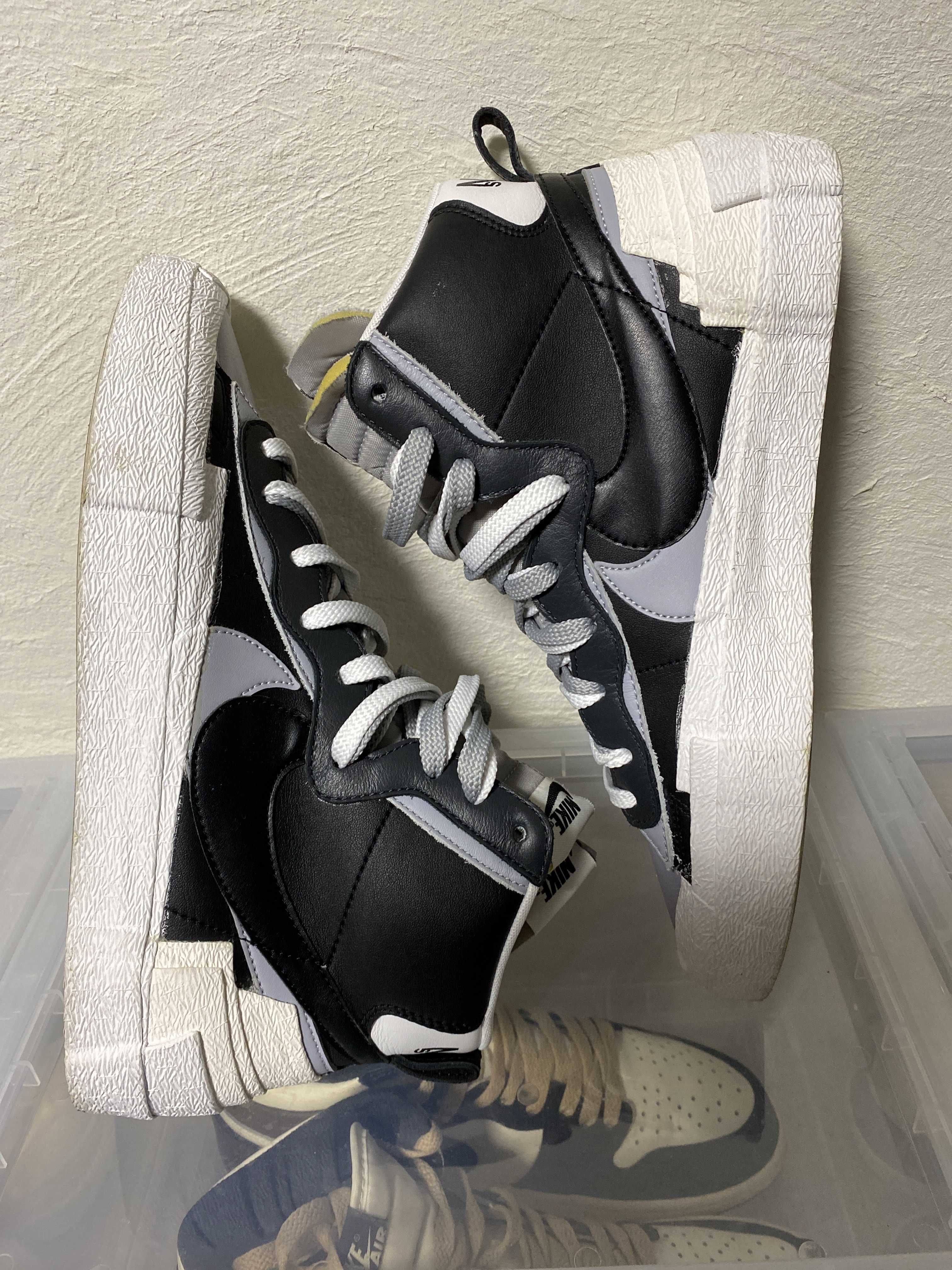 sacai × NIKE BLAZER MID "BLACK/WOLF GREY/WHITE"