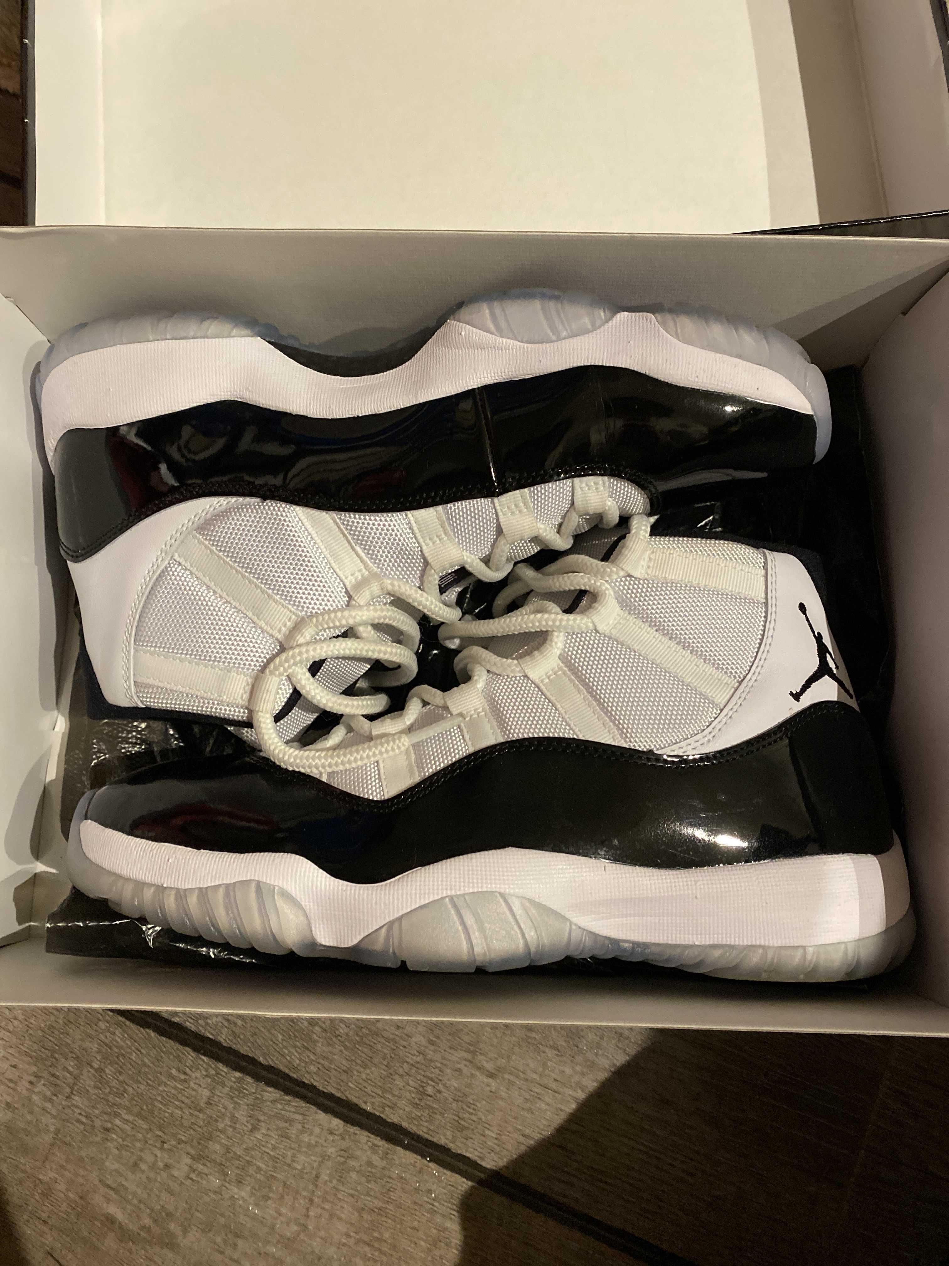 Nike Air Jordan 11 Retro "Concord" (2018)