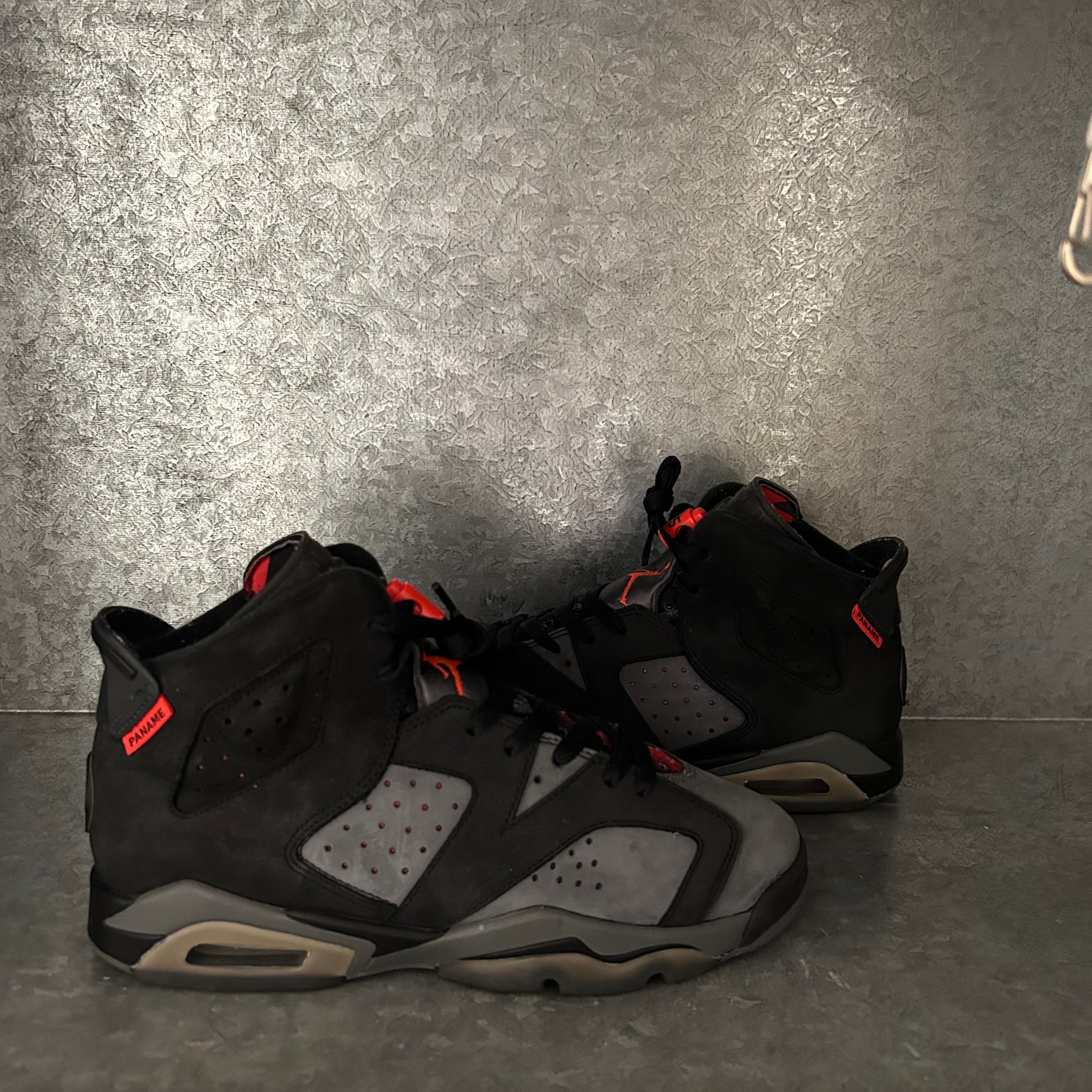 NIKE GS AIR JORDAN 6 RETRO "PSG PARIS SAINT-GERMAIN"