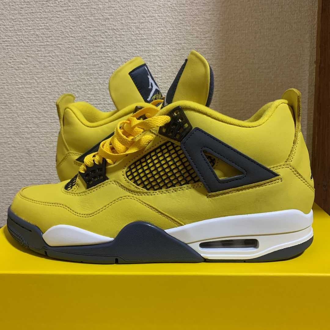 Nike Air Jordan 4 "Tour Yellow"