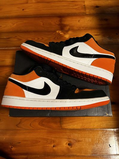 Nike Air Jordan 1 Low "Shattered Backboard"
