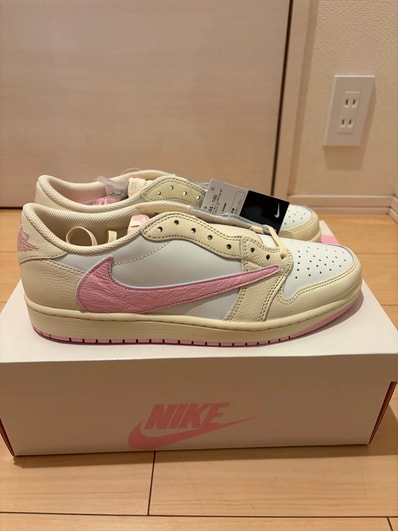 Travis Scott × Nike Air Jordan 1 Retro Low OG "Muslin/Shy Pink"