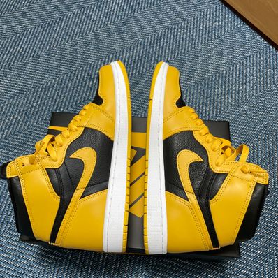 Nike Air Jordan 1 High OG "Pollen"